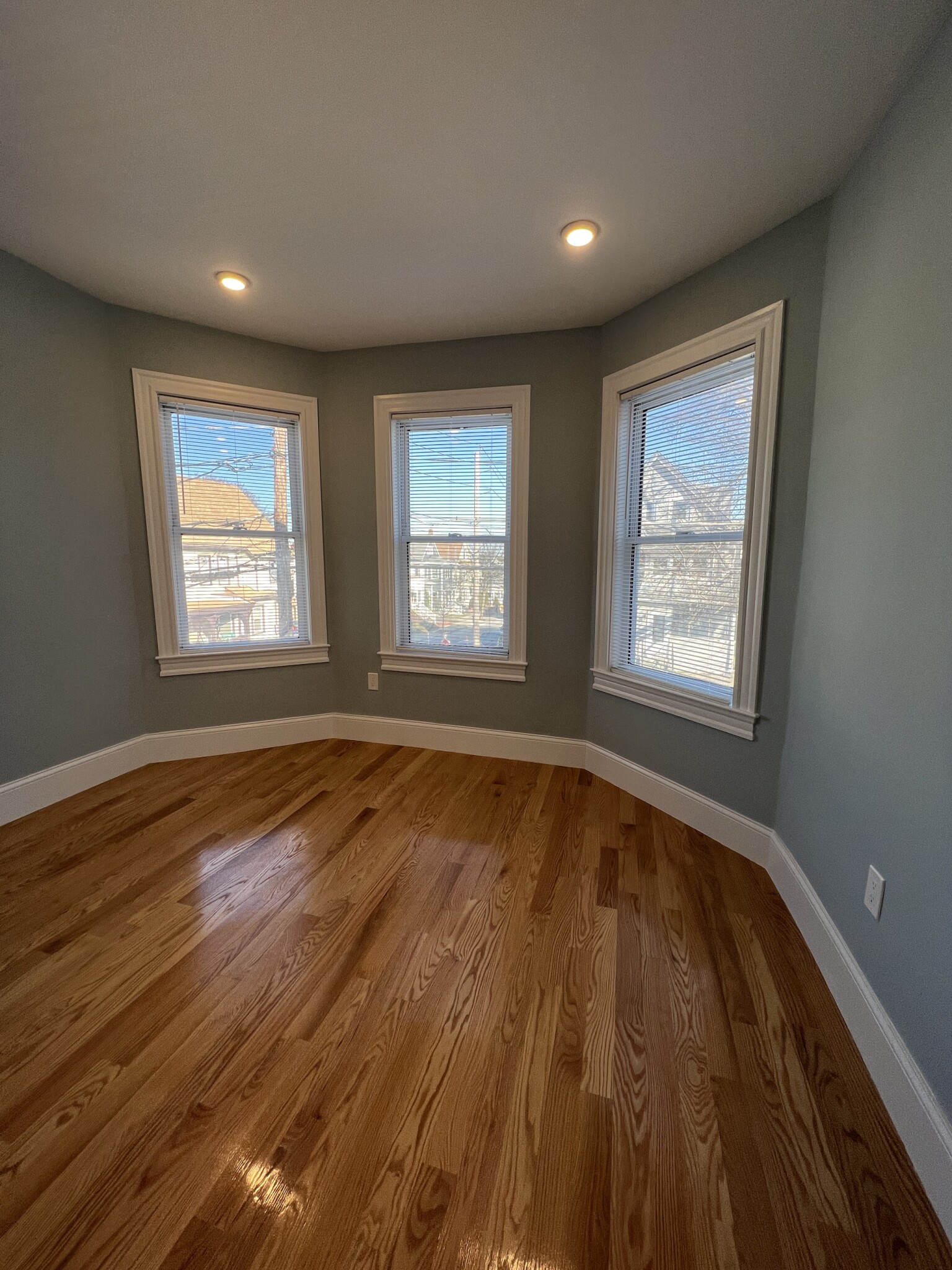 75 Winchester St, Medford