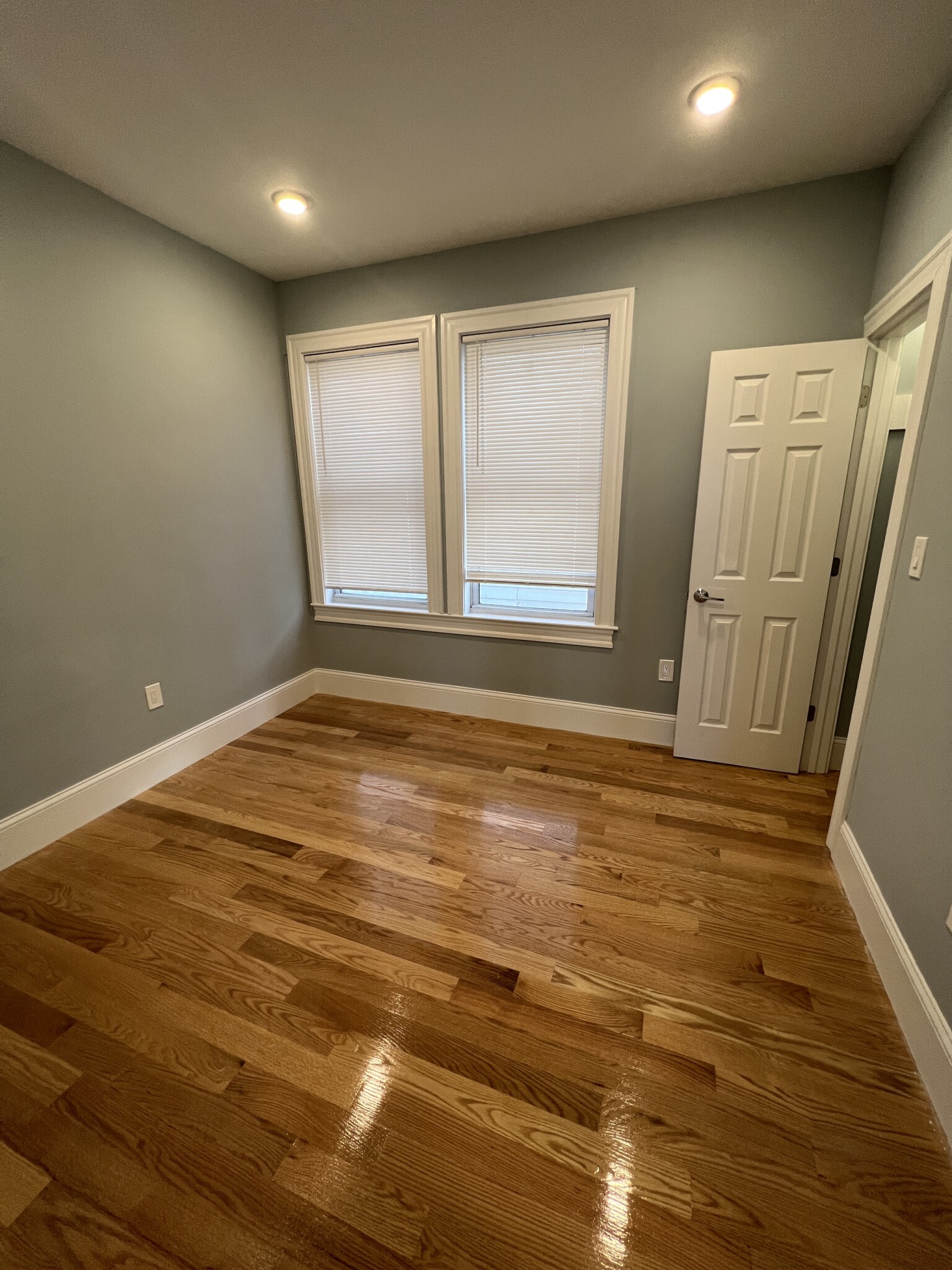 75 Winchester St, Medford