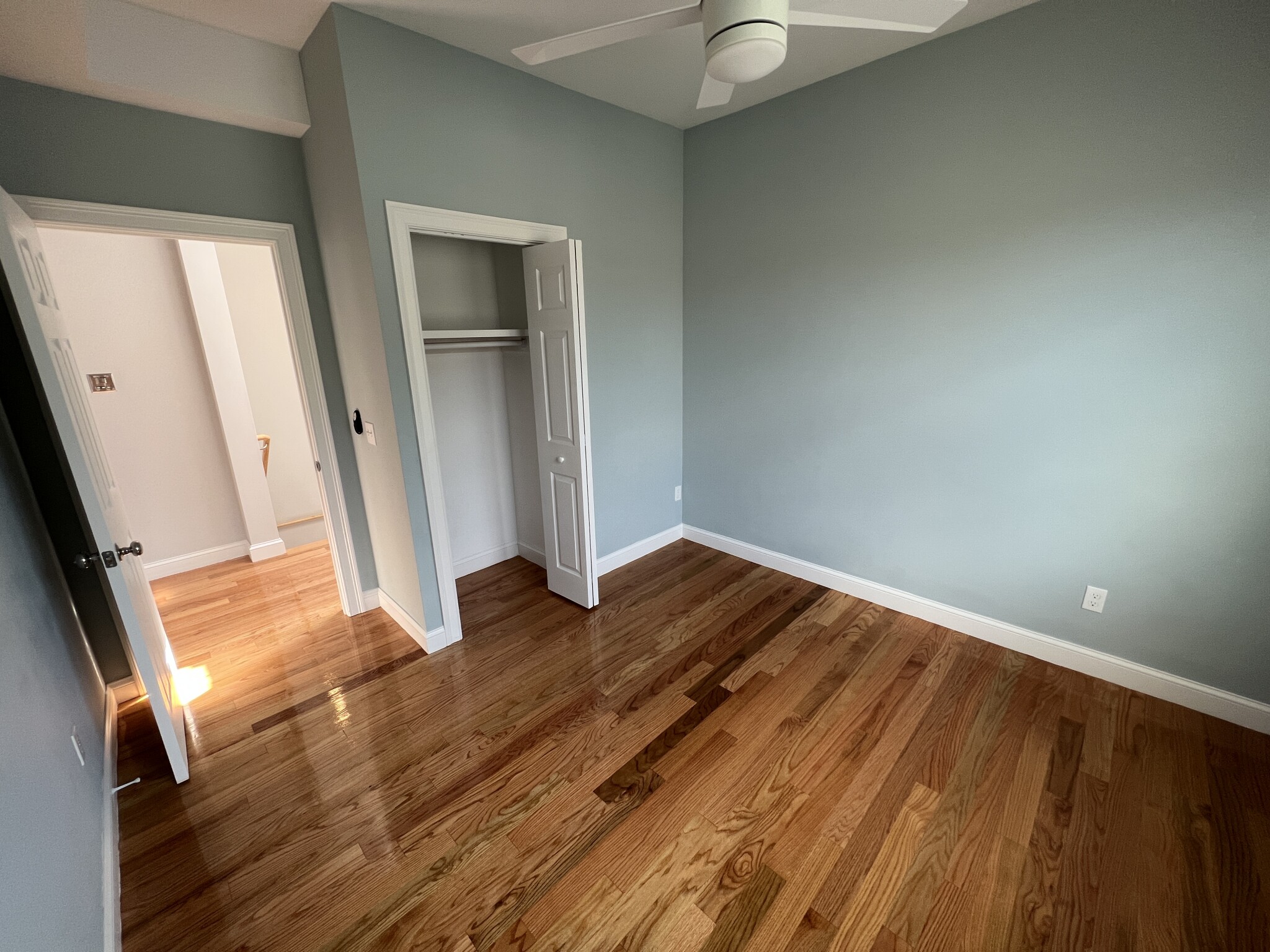 126 Cross St, East Somerville