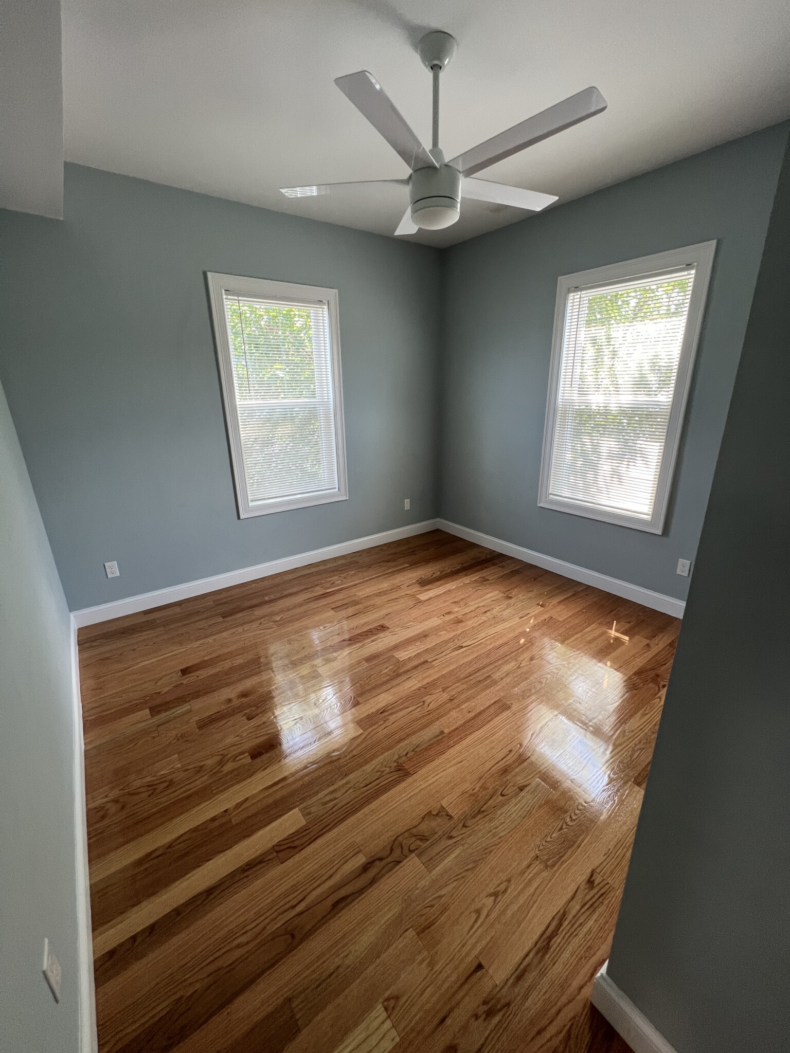 126 Cross St, East Somerville