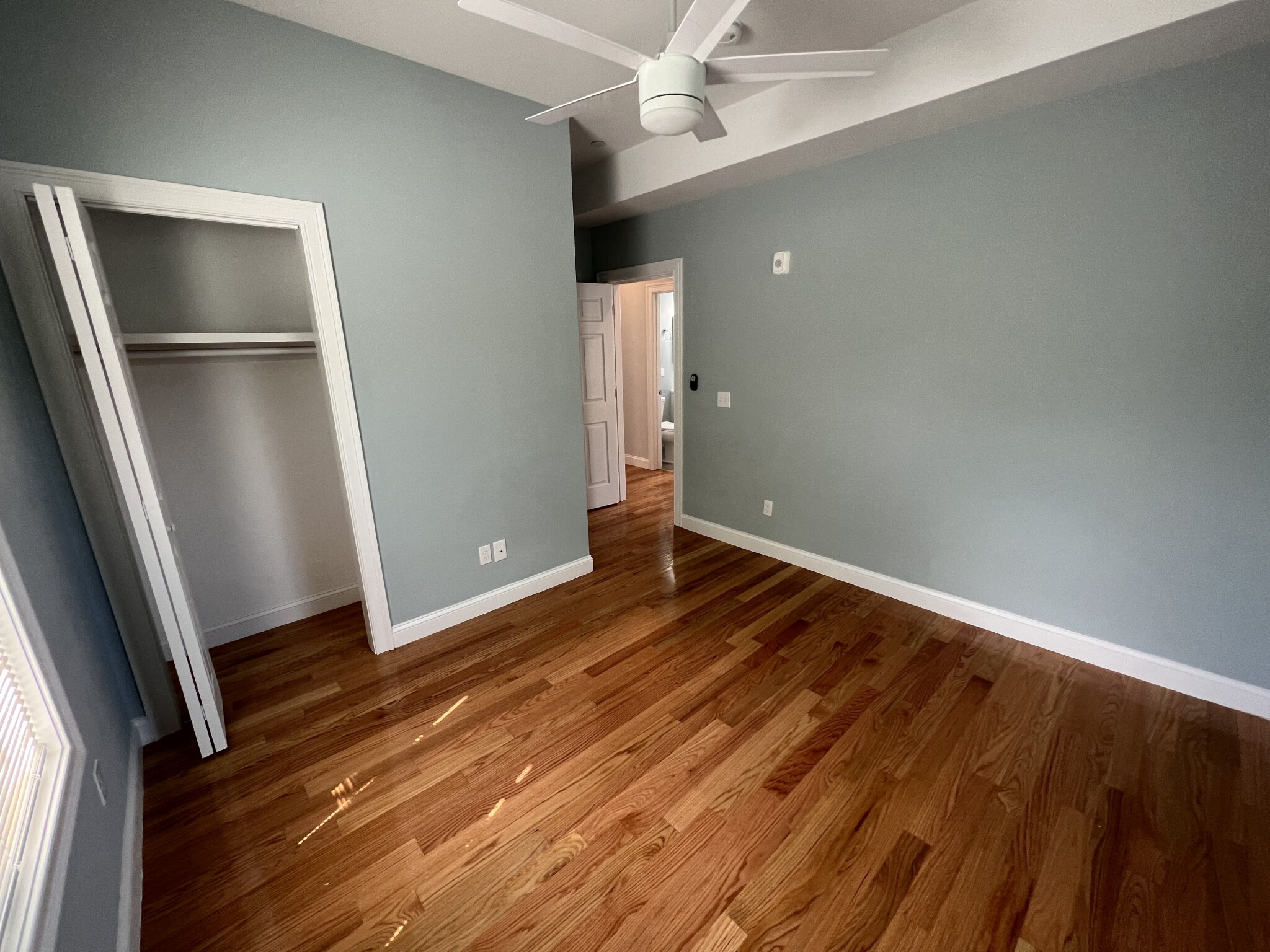 126 Cross St, East Somerville