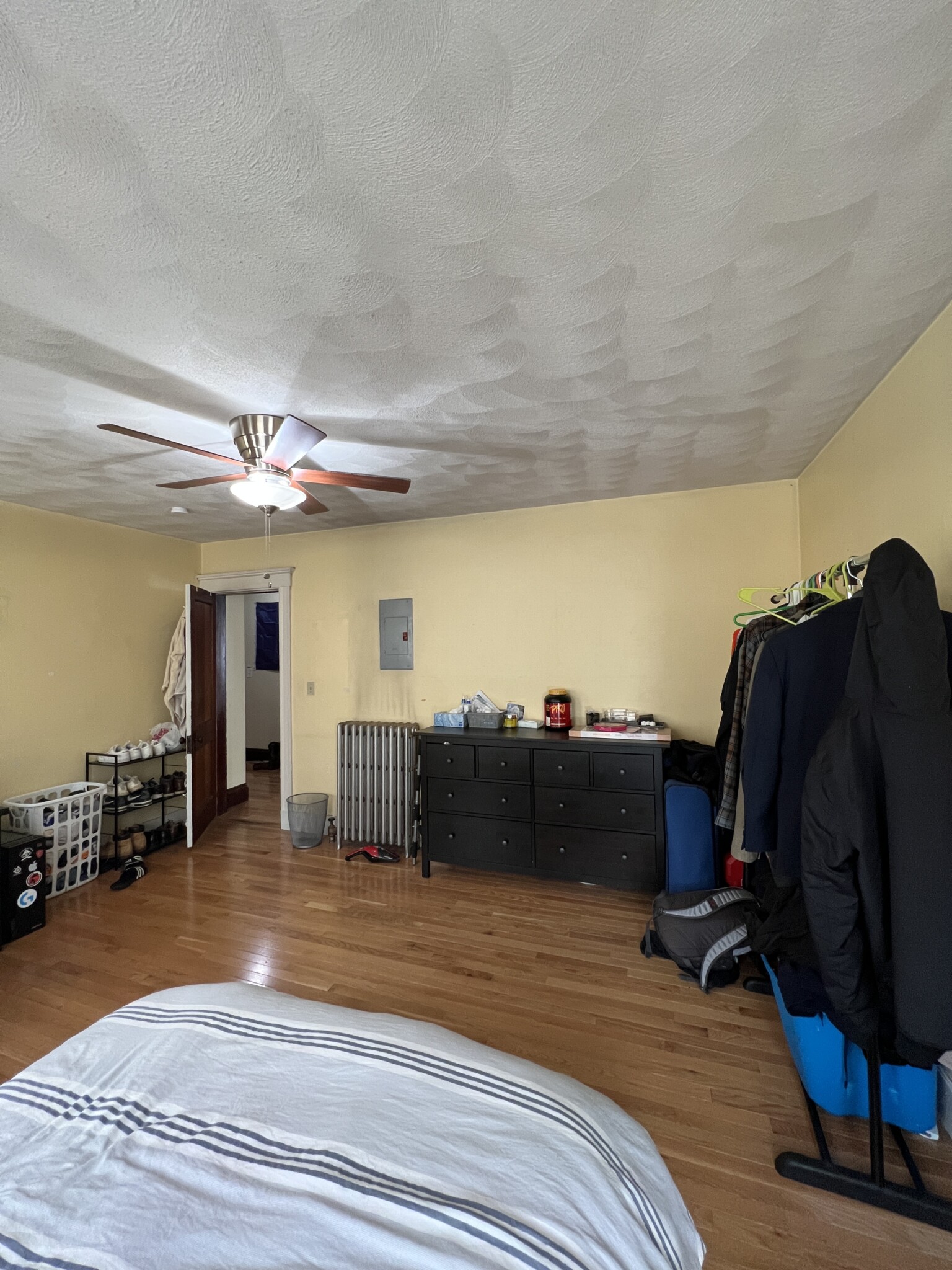 221 Holland St, Davis Square