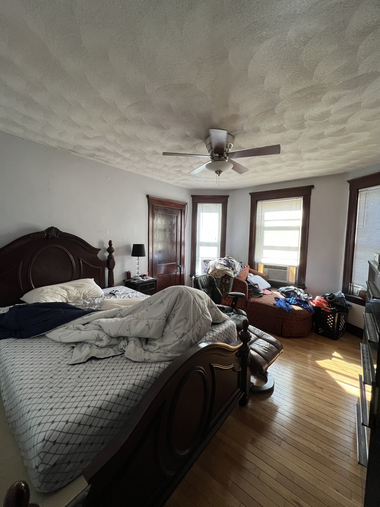 221 Holland St, Davis Square