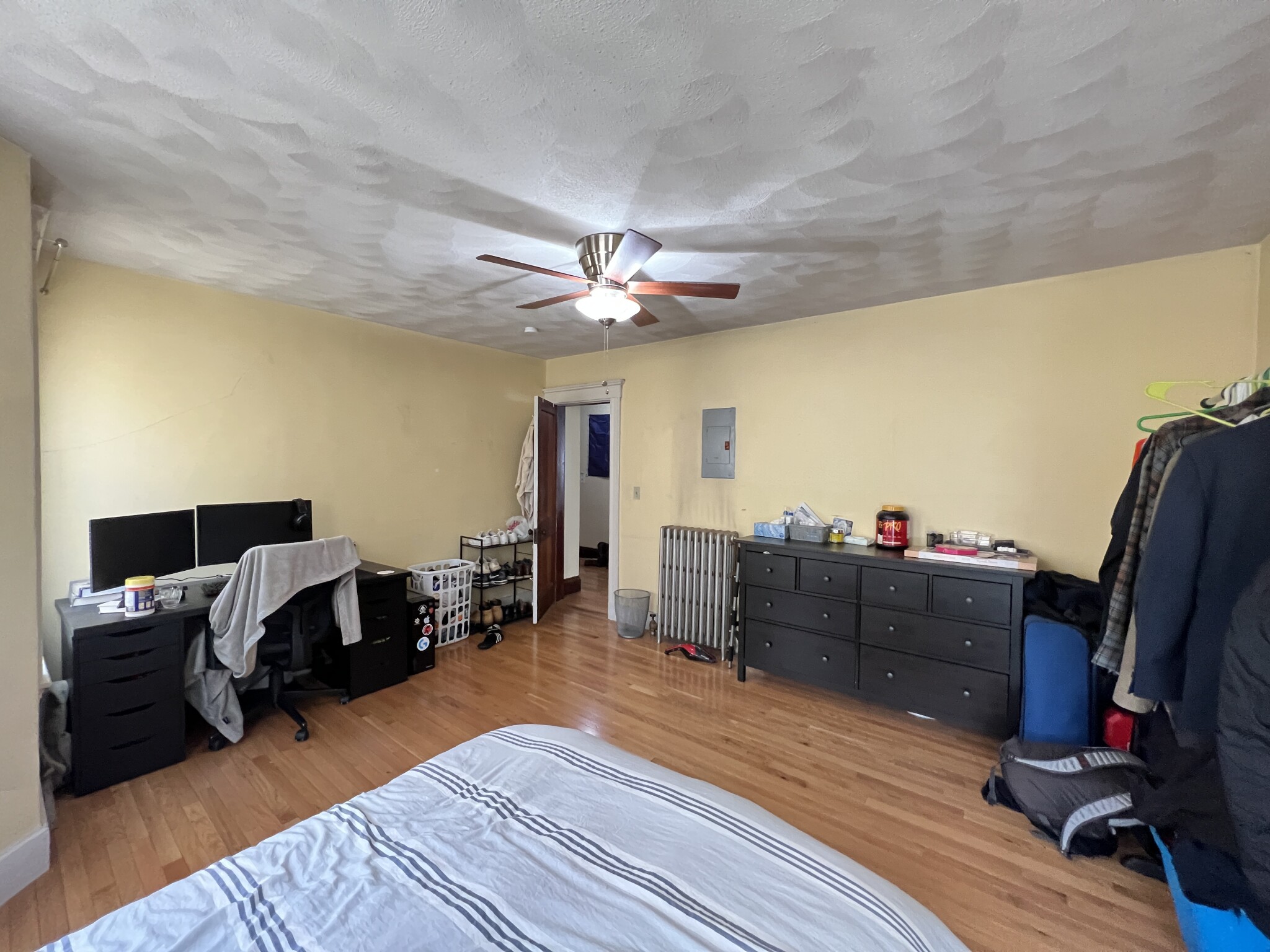 221 Holland St, Davis Square