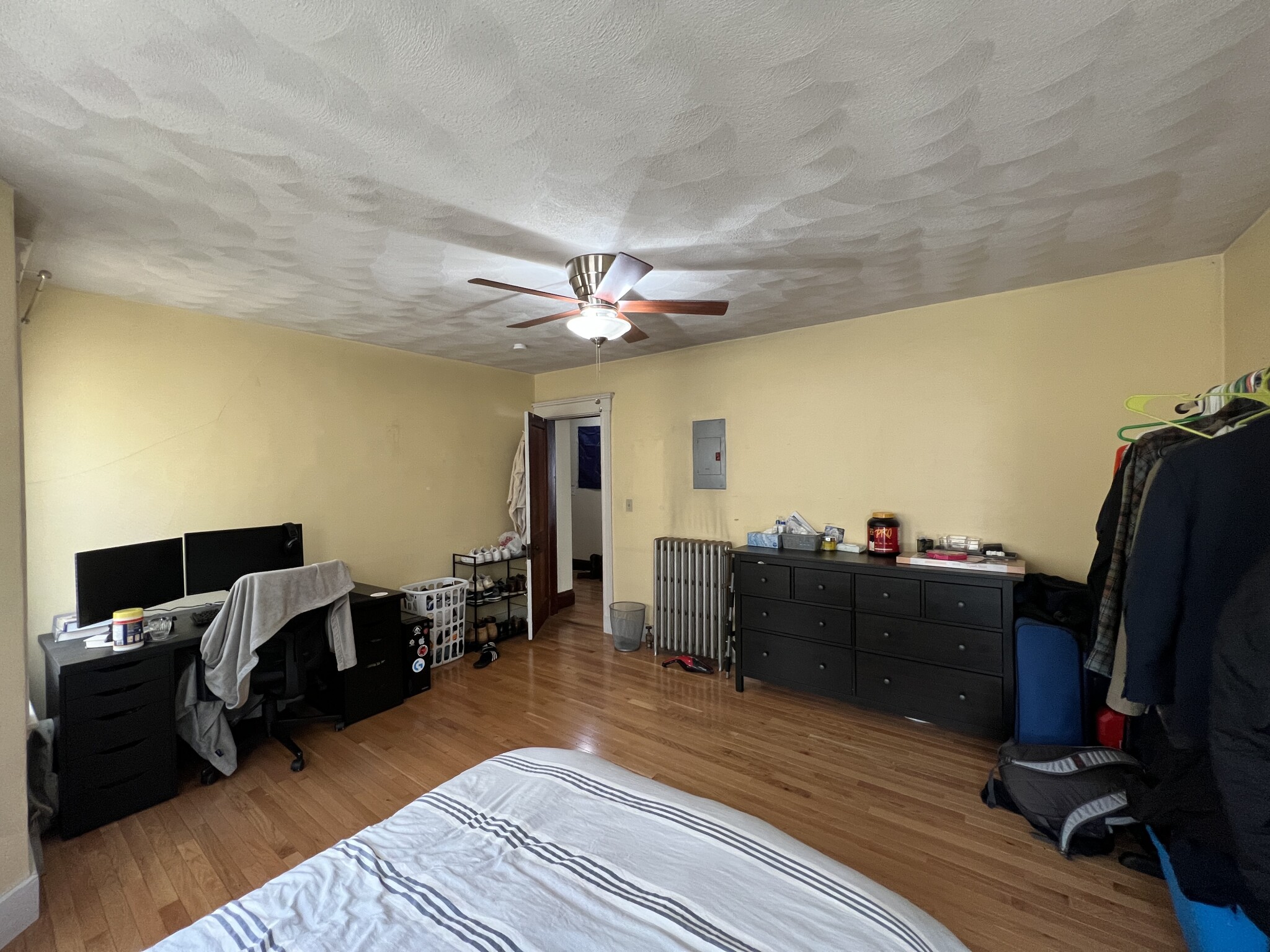 221 Holland St, Davis Square