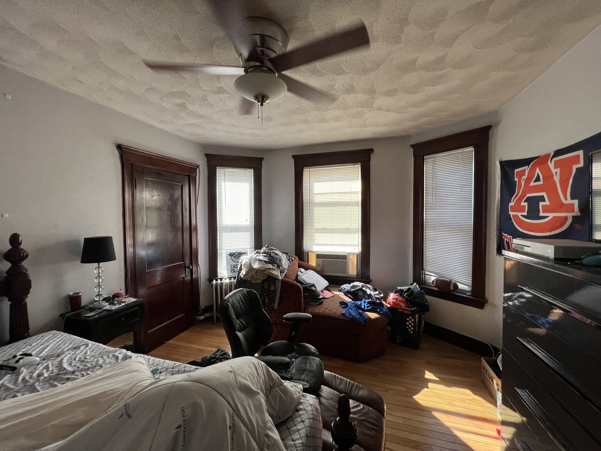 221 Holland St, Davis Square