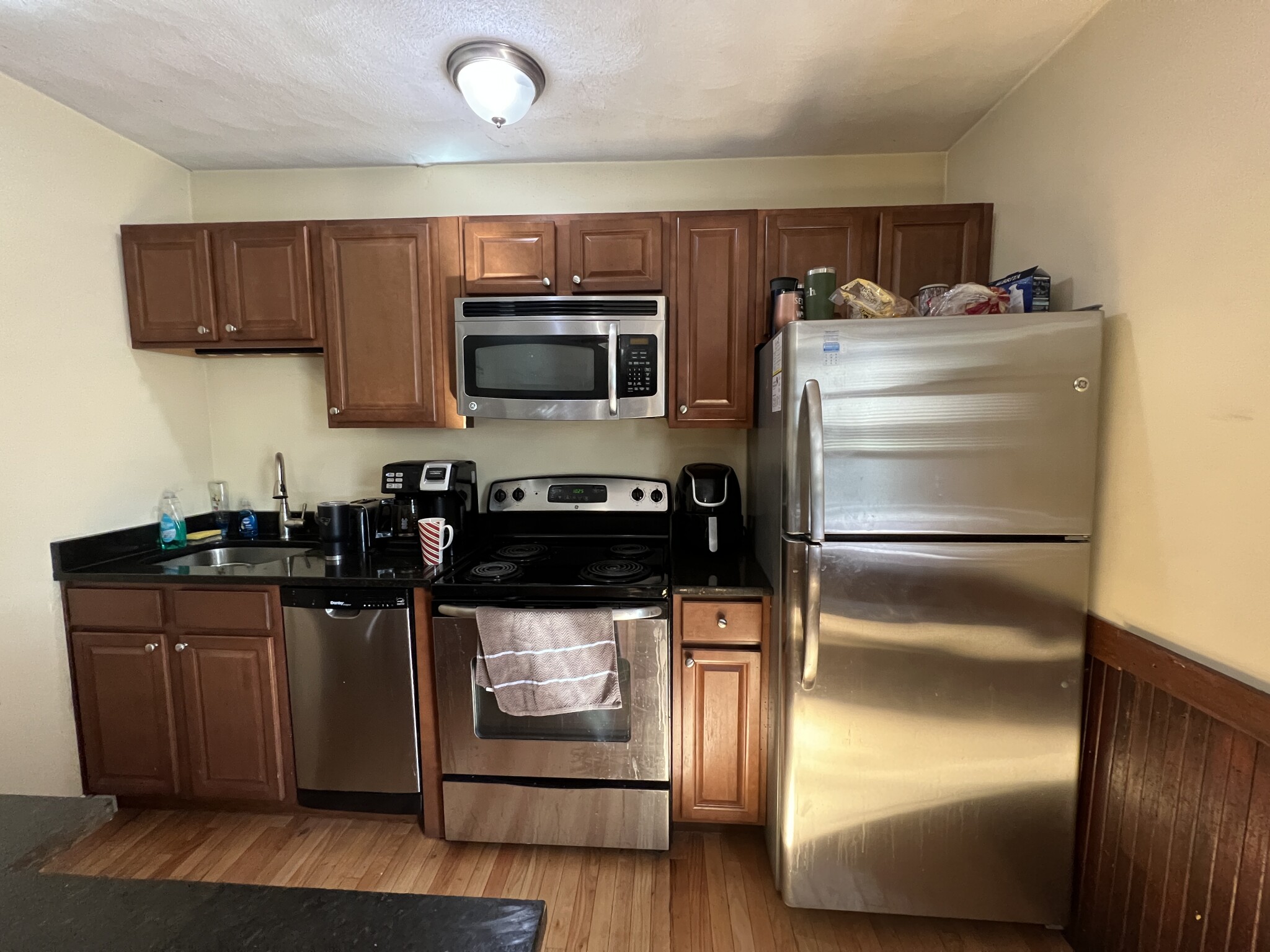 221 Holland St, Davis Square