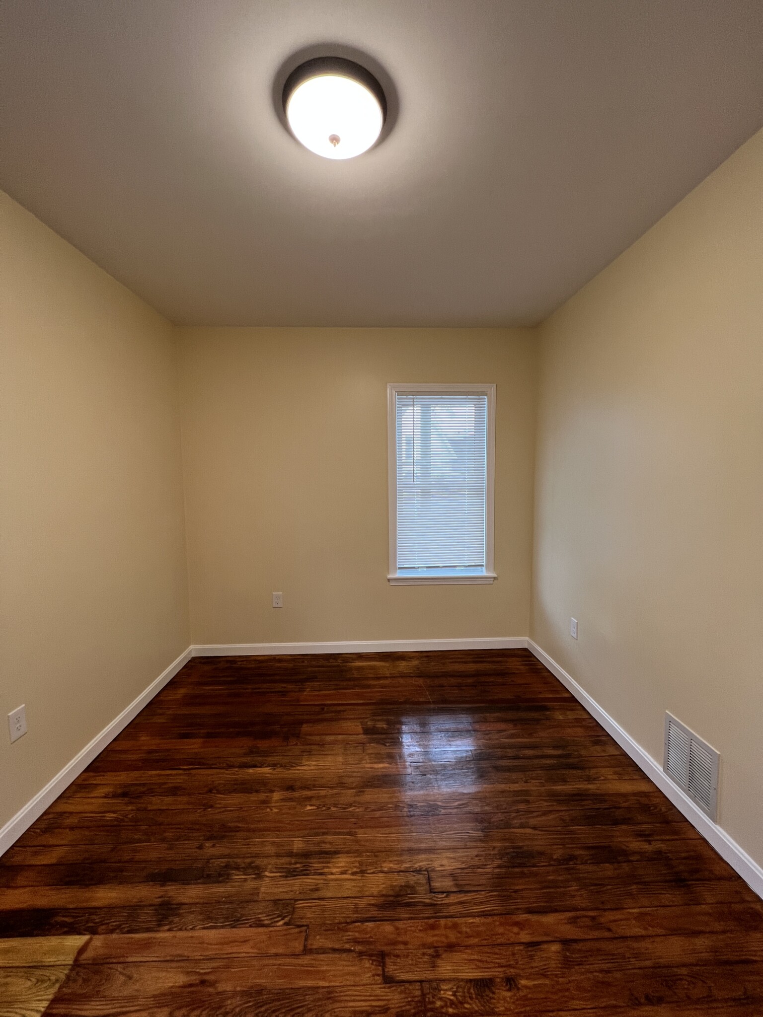 227 Holland St, Davis Square