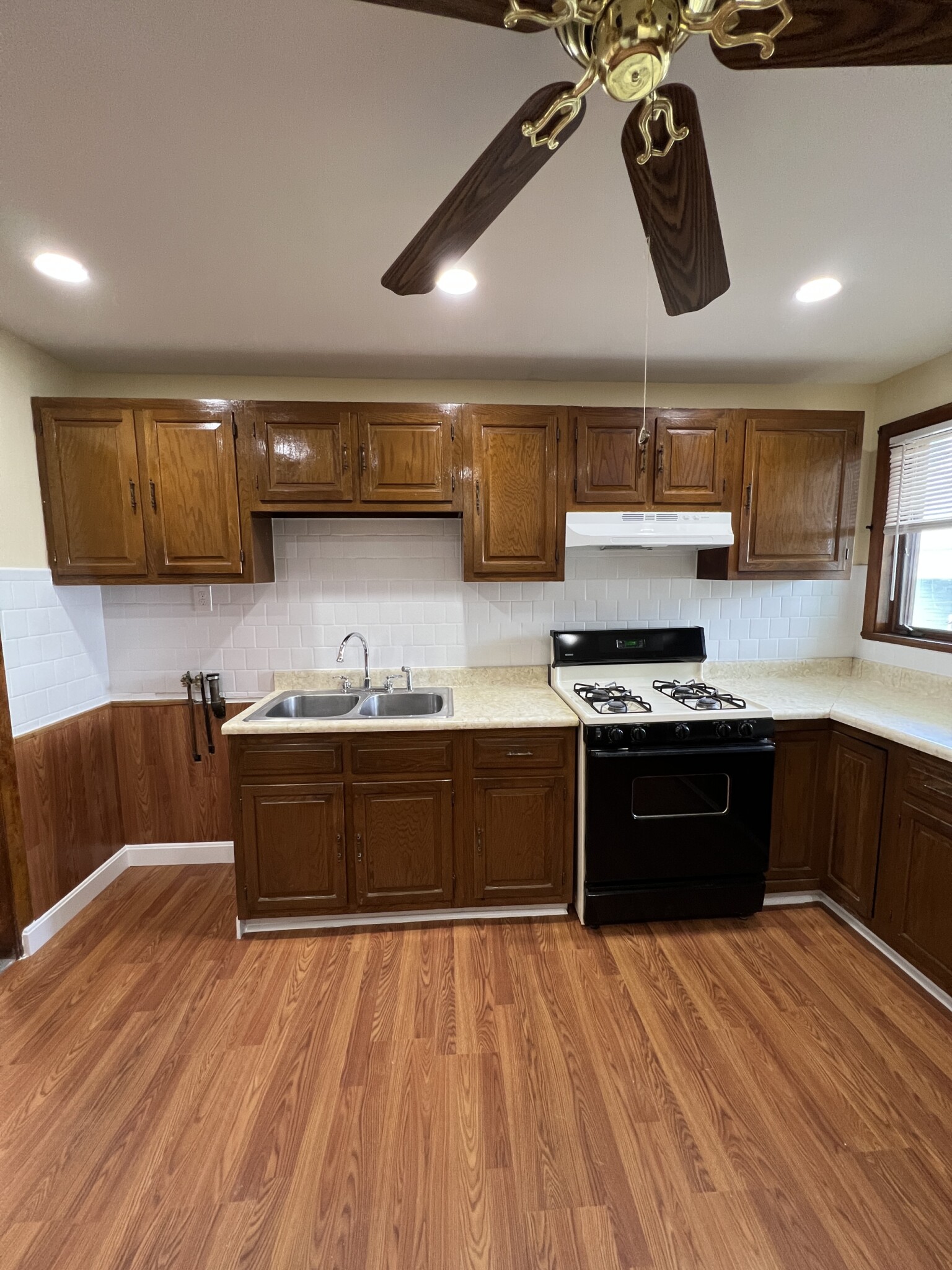 227 Holland St, Davis Square