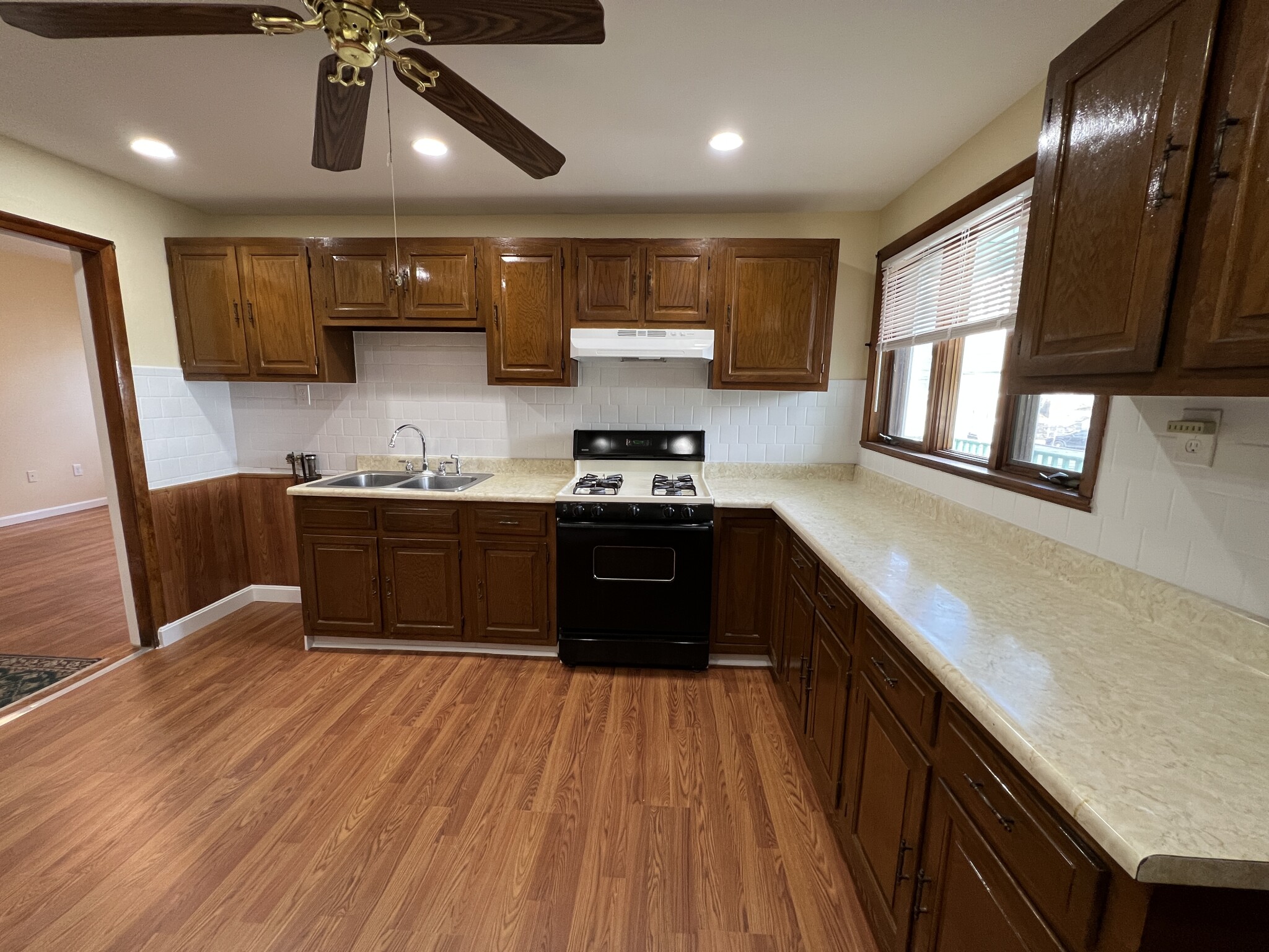 227 Holland St, Davis Square