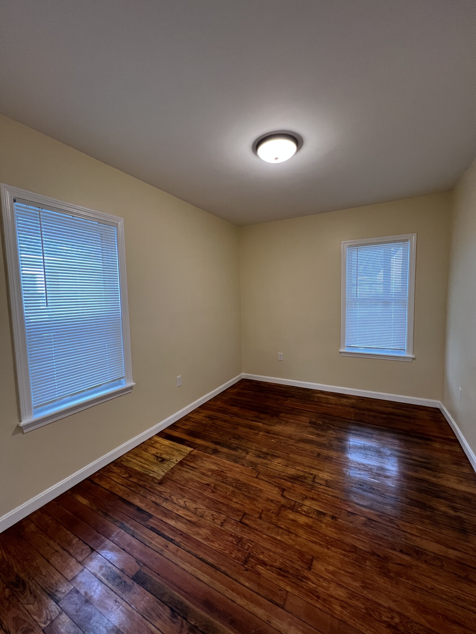 227 Holland St, Davis Square