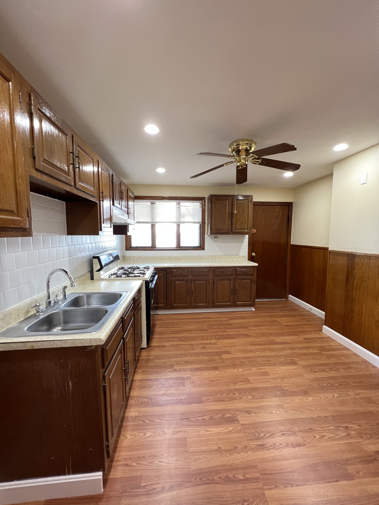 227 Holland St, Davis Square