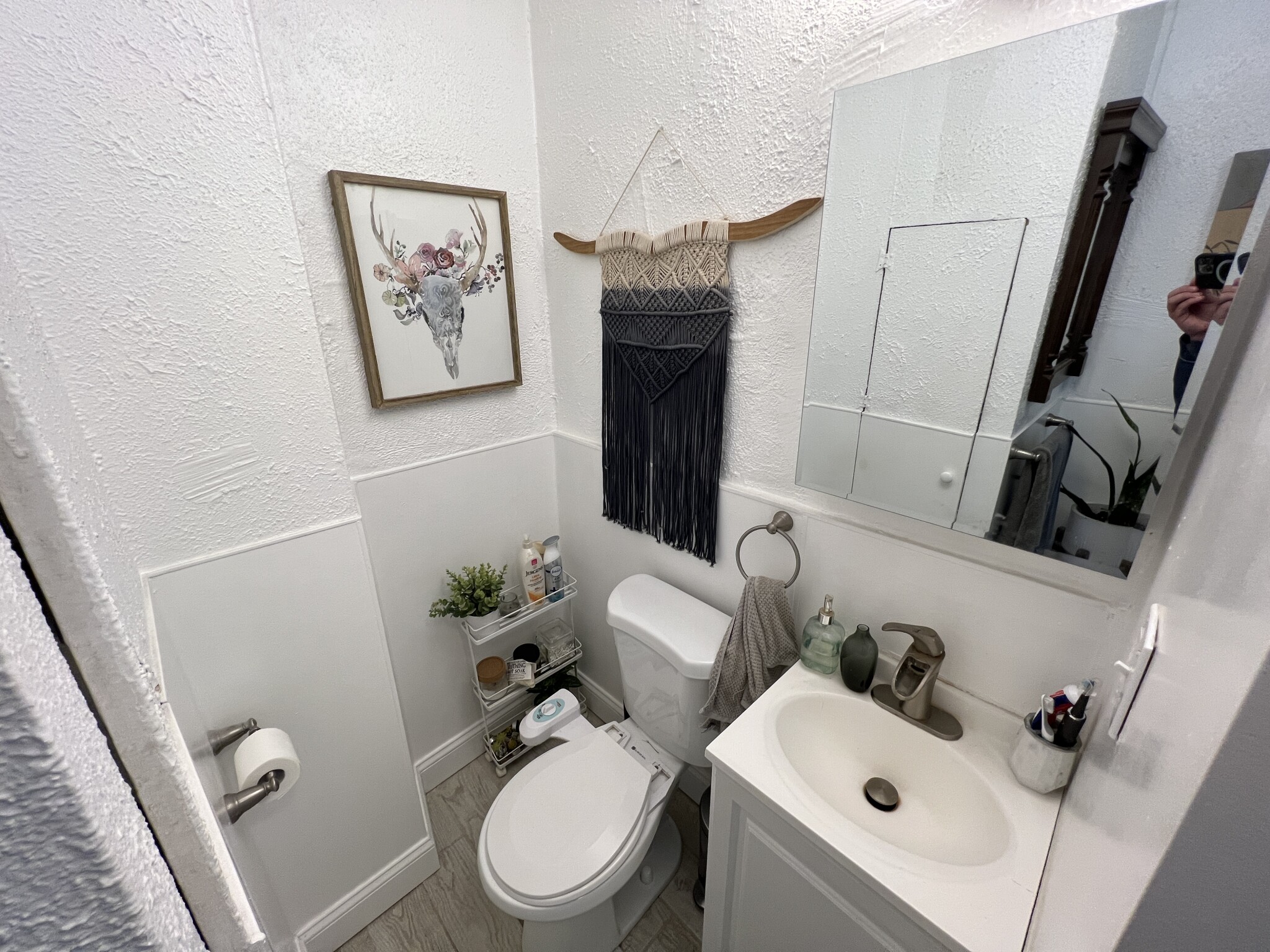 Photos of apartment on Claremon St.,Somerville MA 02145