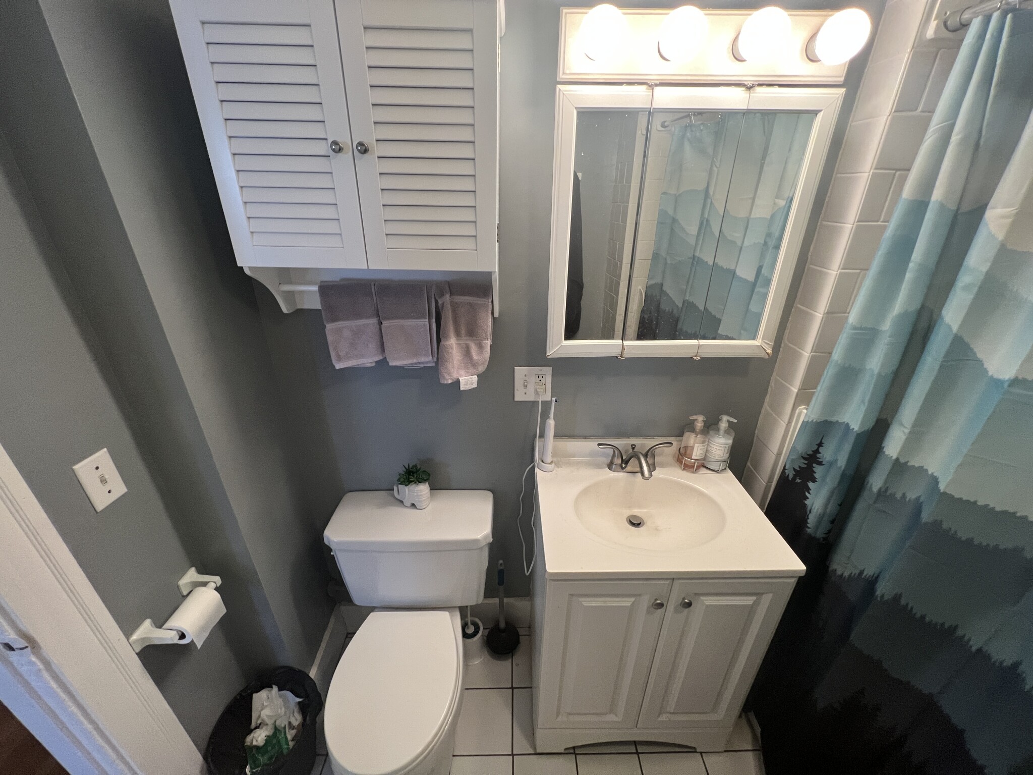 24 Ellington Rd, Davis Square