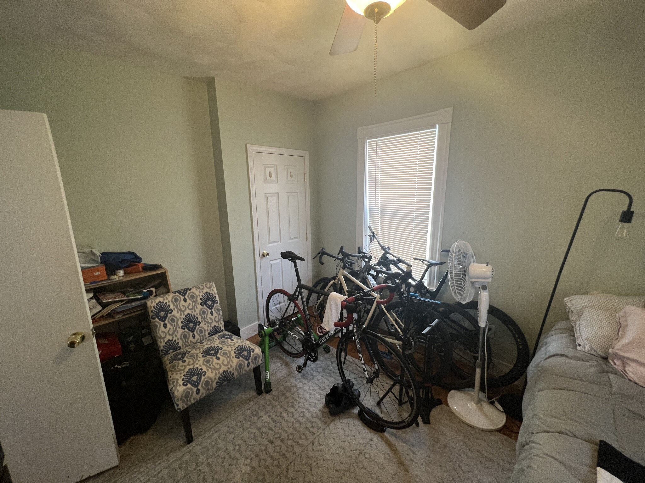 24 Ellington Rd, Davis Square