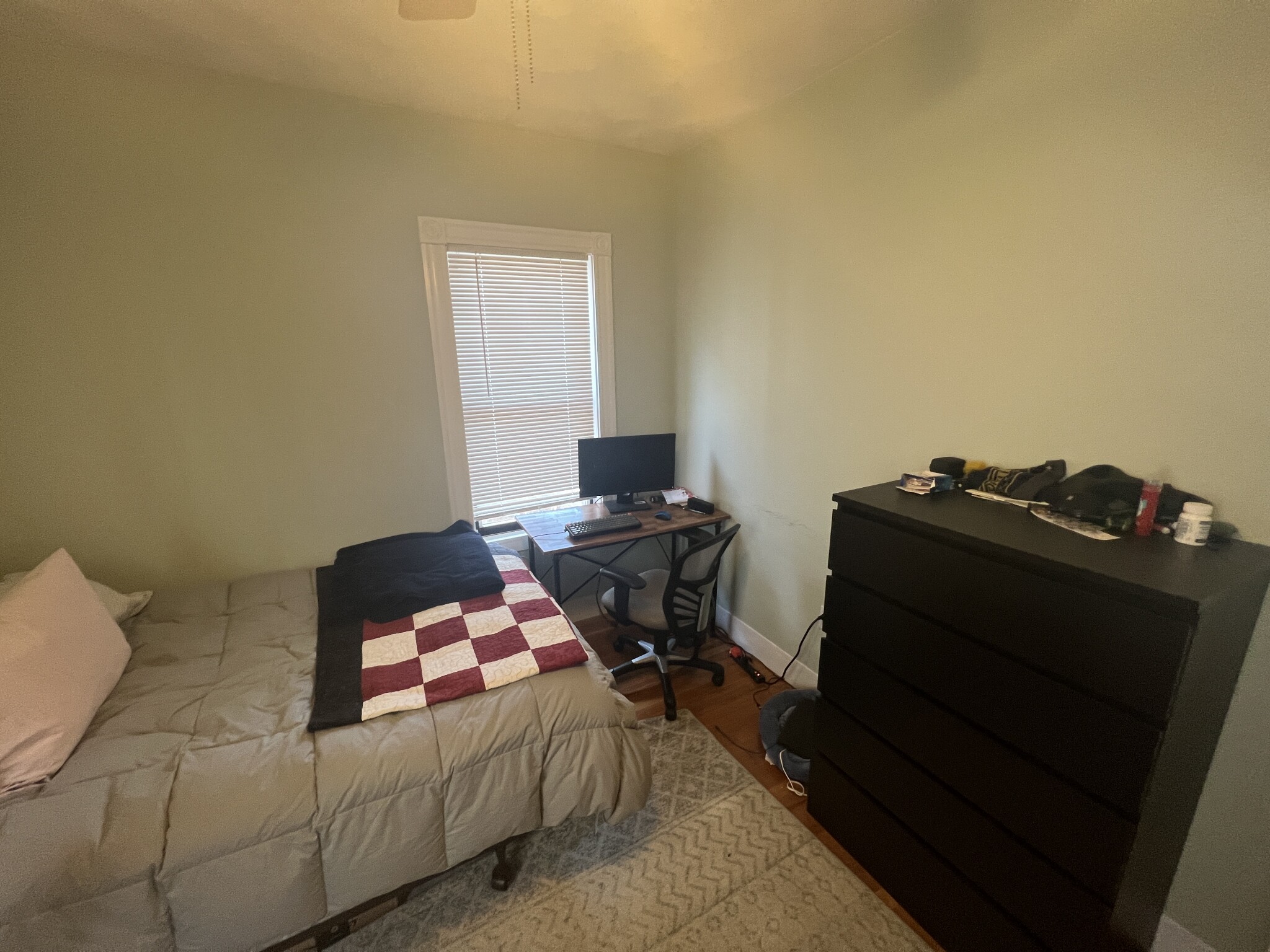 24 Ellington Rd, Davis Square