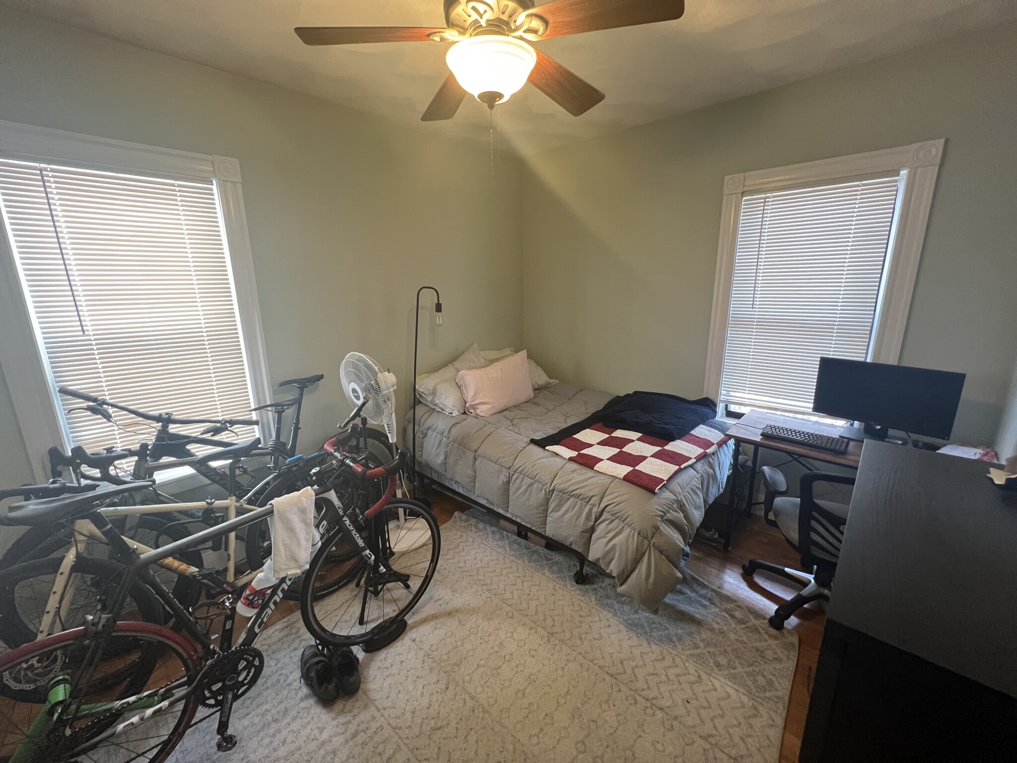 24 Ellington Rd, Davis Square