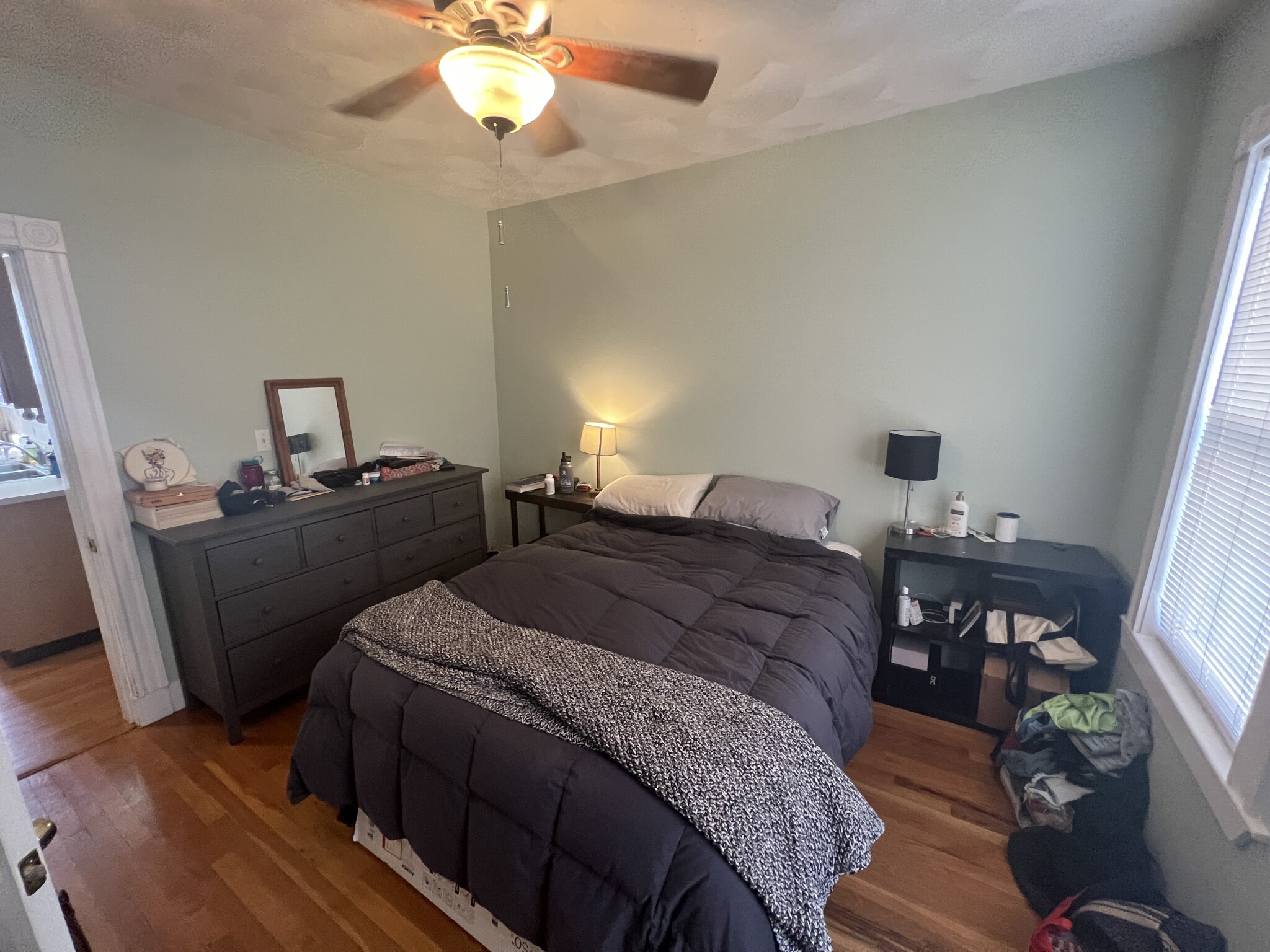 24 Ellington Rd, Davis Square