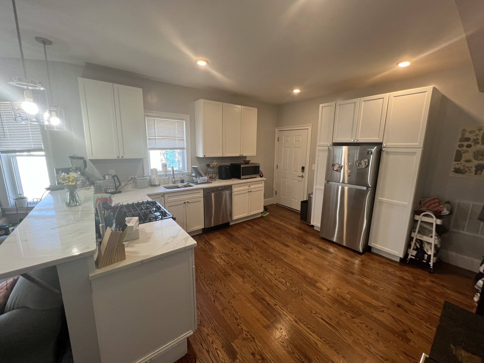 337 Highland Ave, Powder House Square