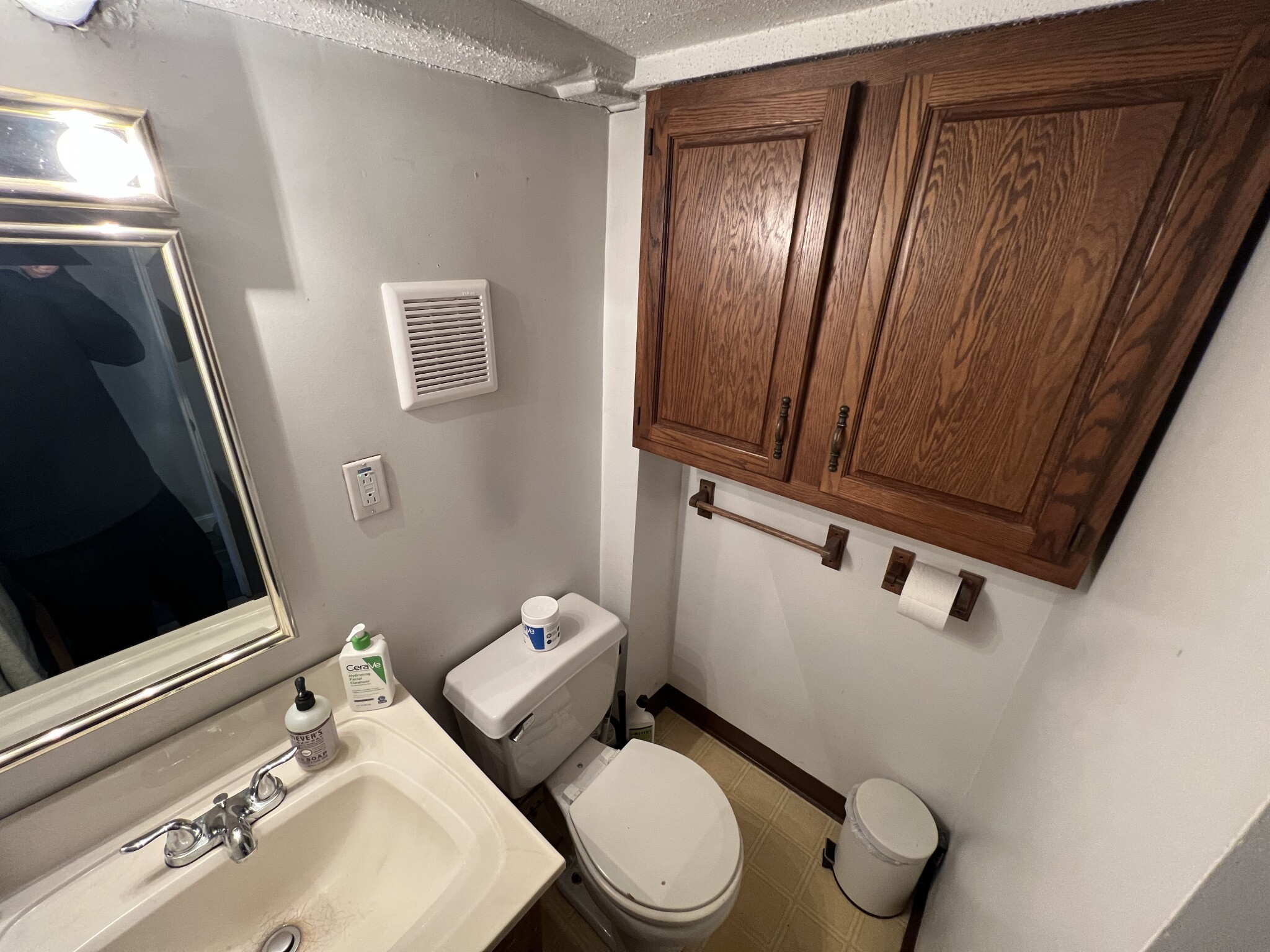 27 Cameron Ave, North Cambridge