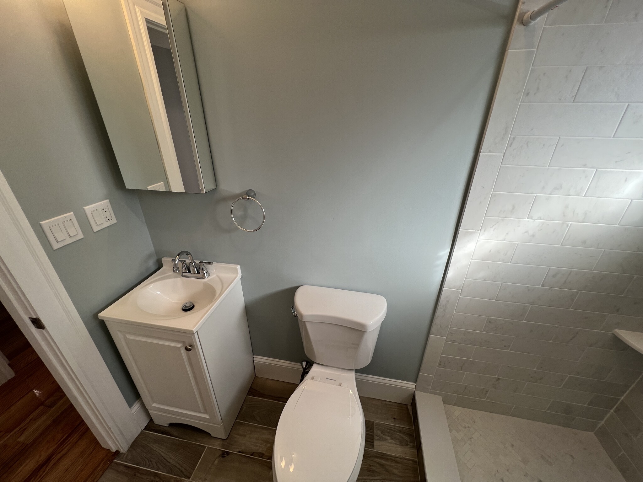 29 Alpine St, Powder House Square