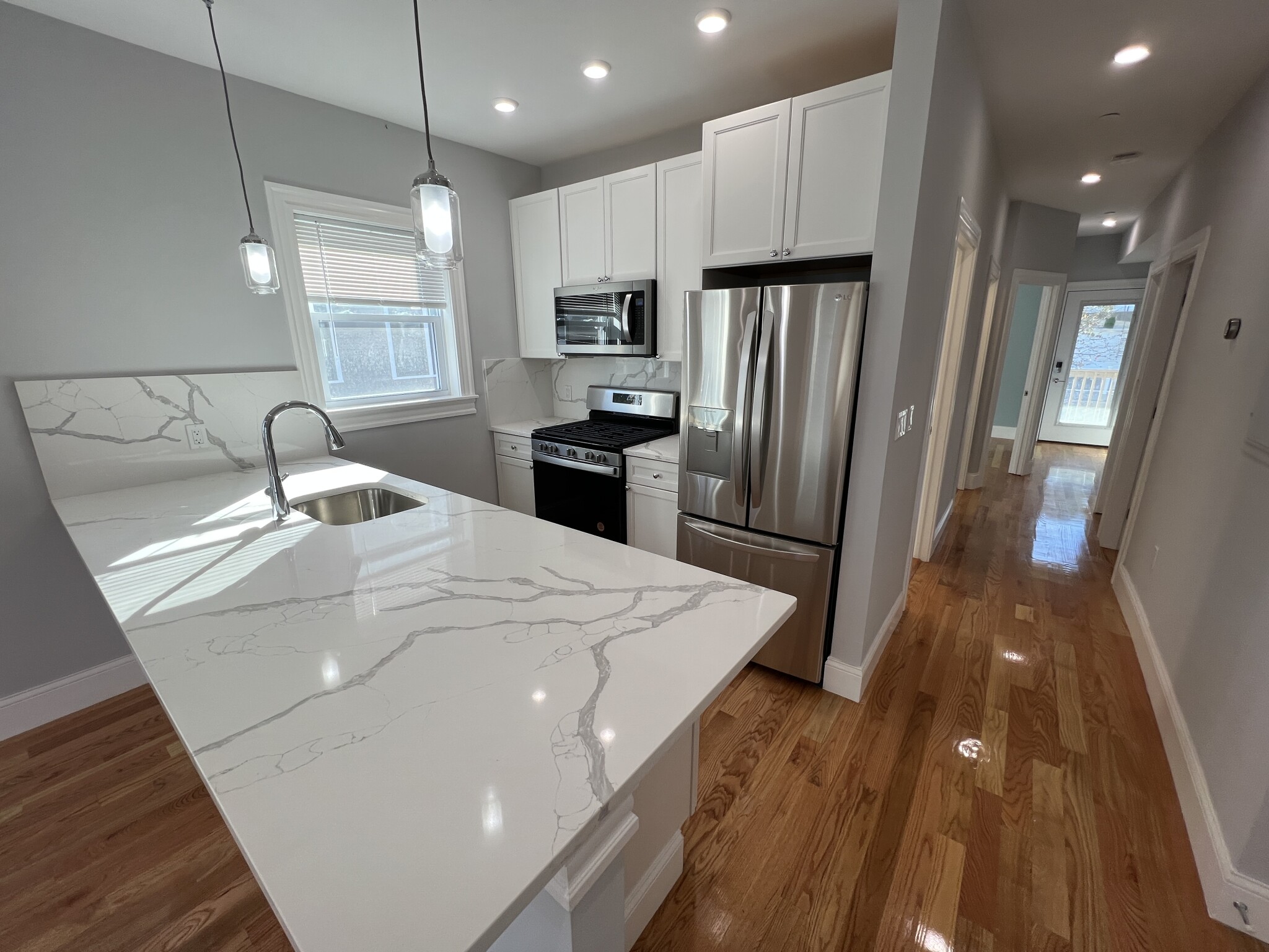 29 Alpine St, Powder House Square