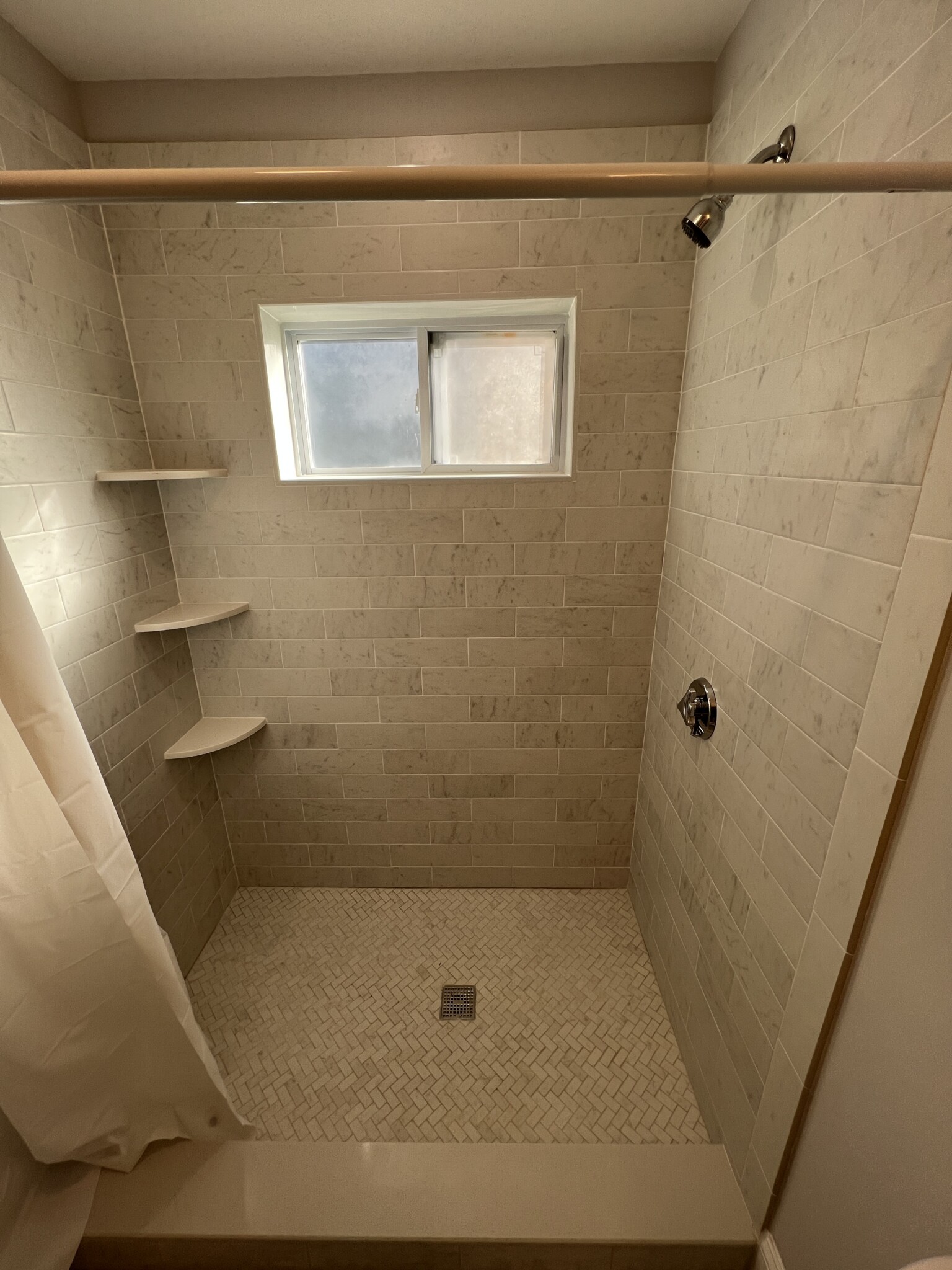 29 Alpine St, Powder House Square