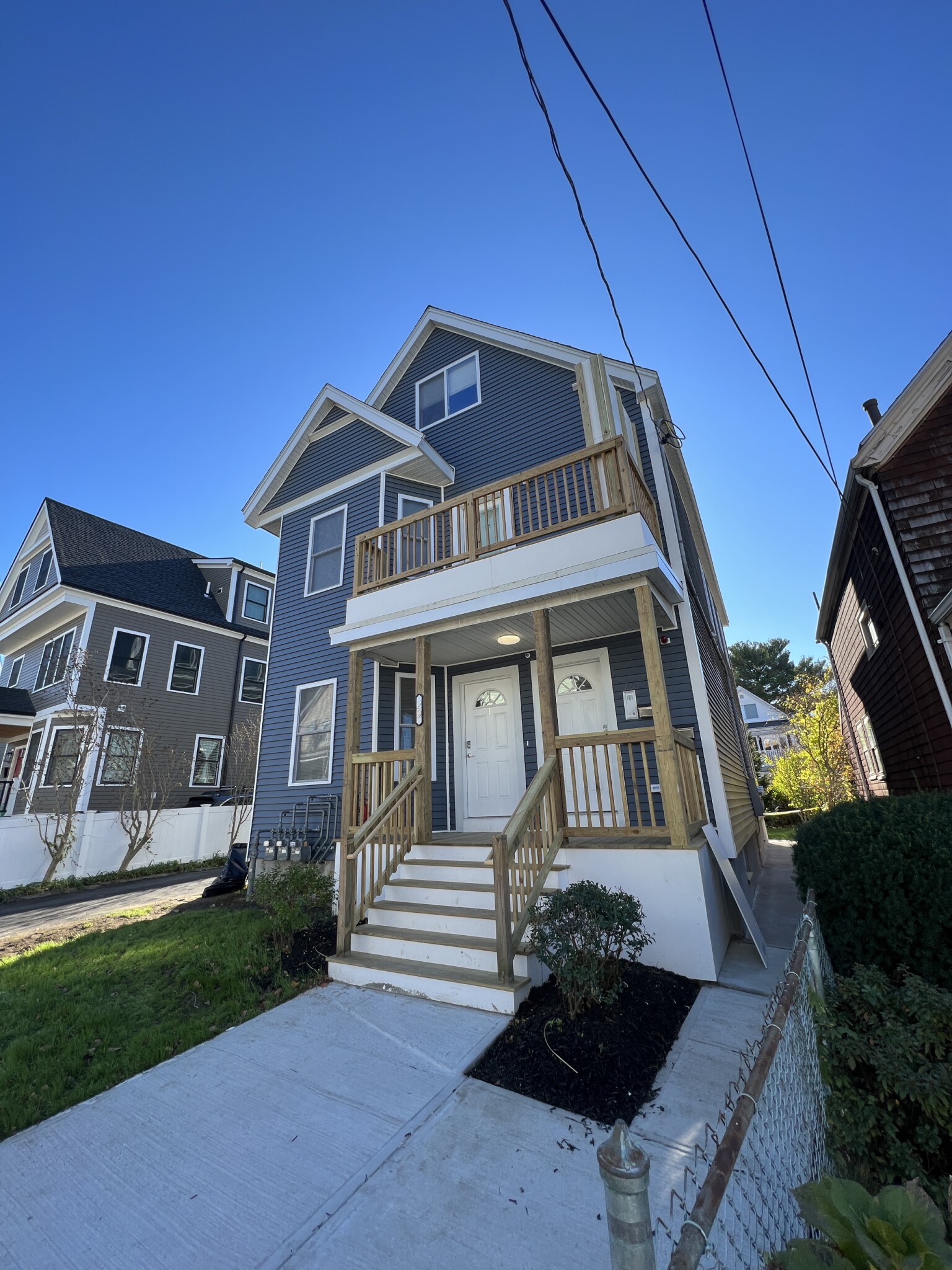 29 Alpine St, Powder House Square