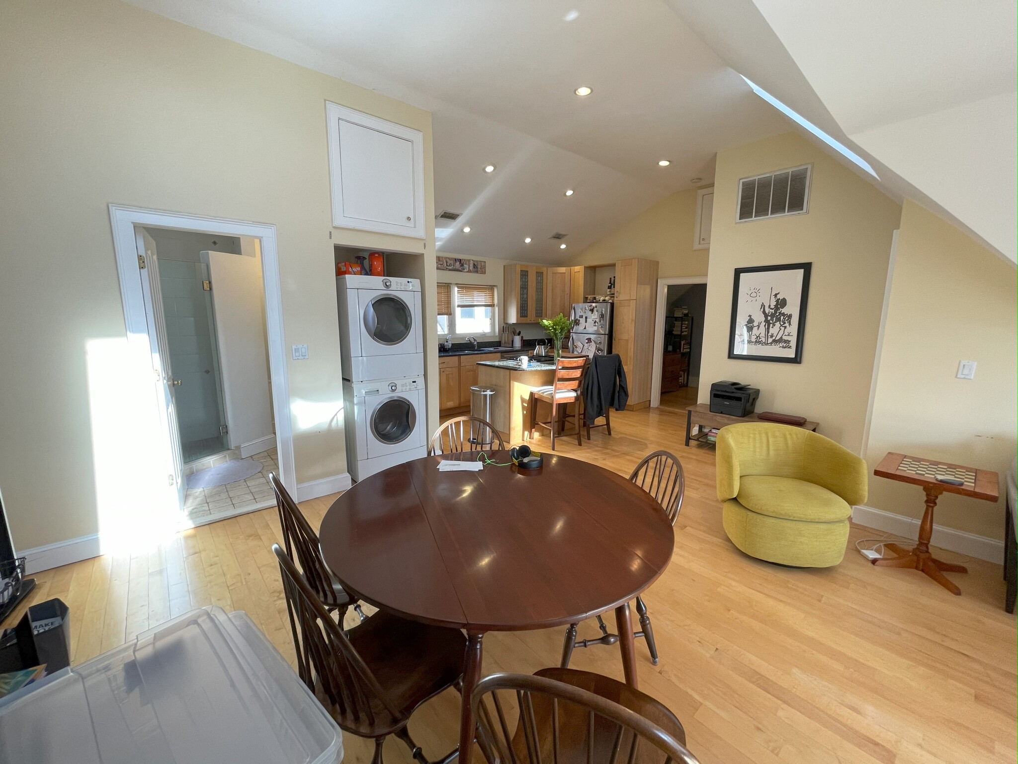 19 Chandler St, Tufts