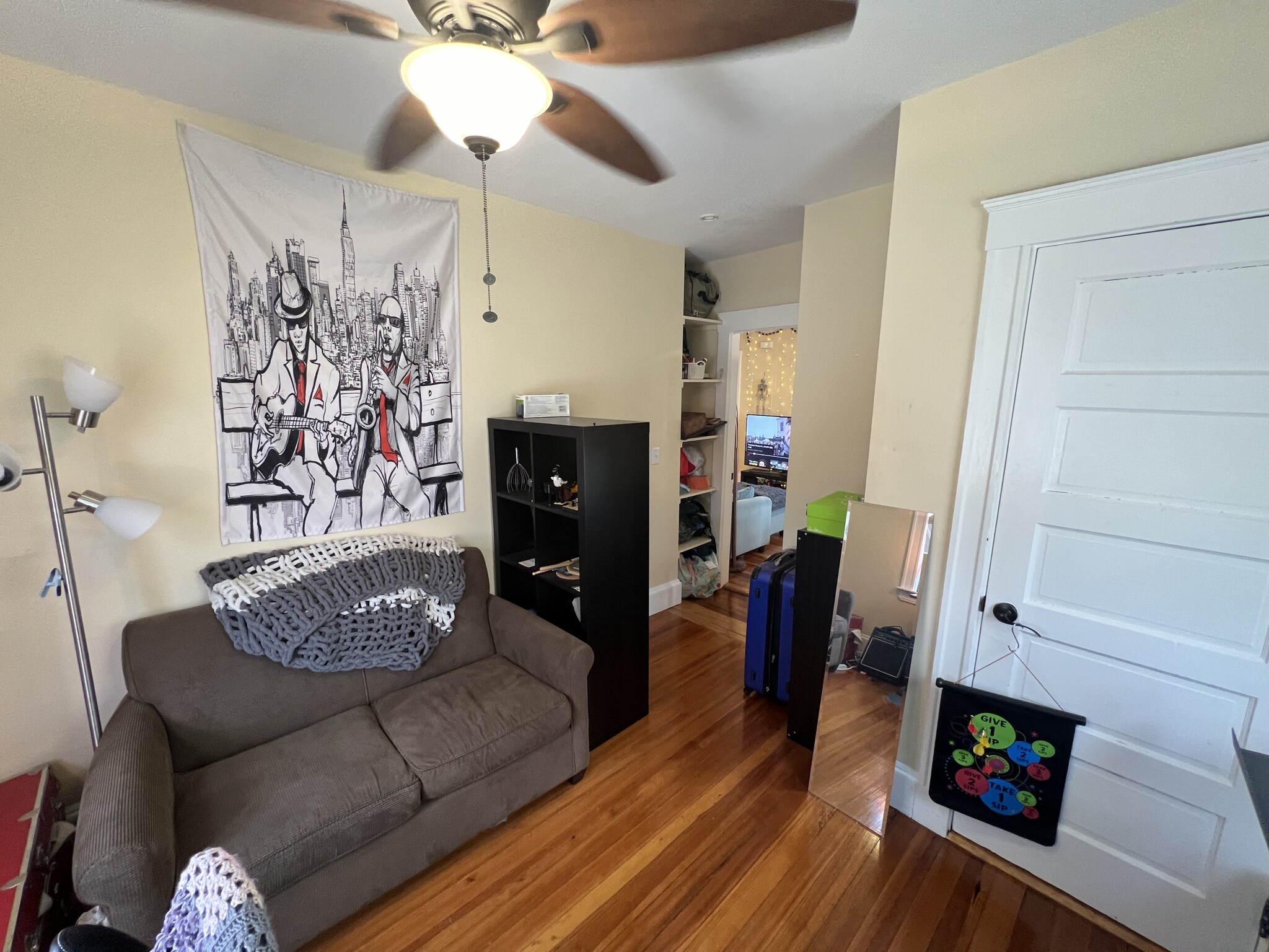 Photos of apartment on Beacon St.,Somerville MA 02143