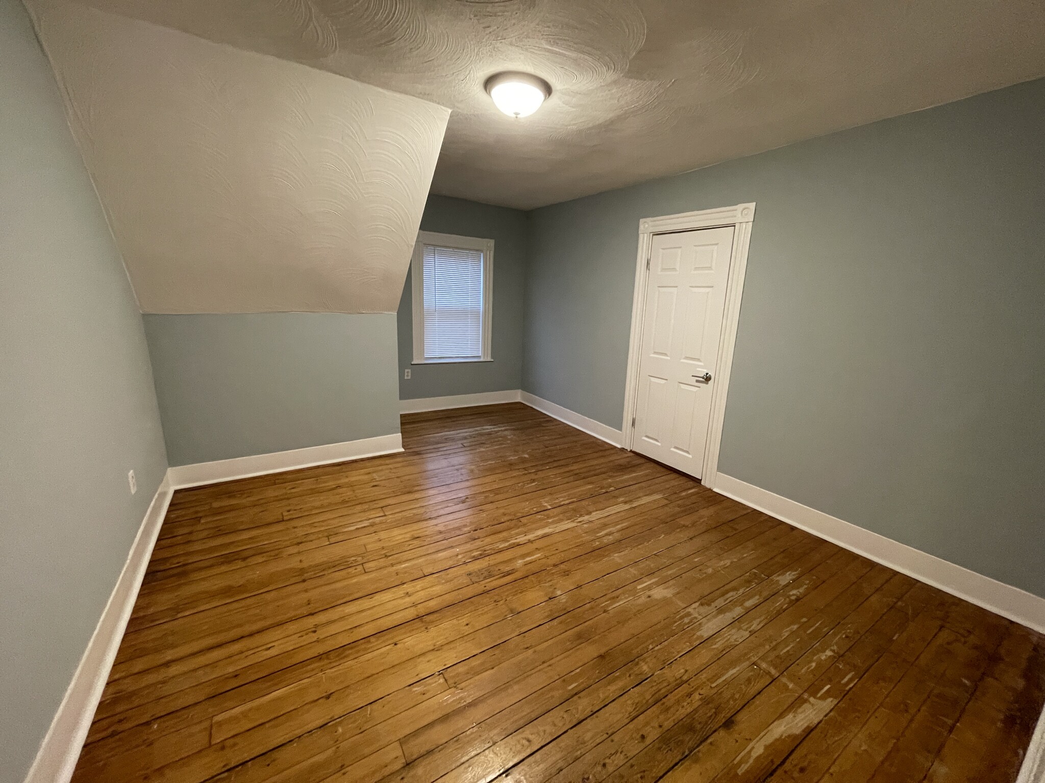 35 Cameron Ave, Teele Square