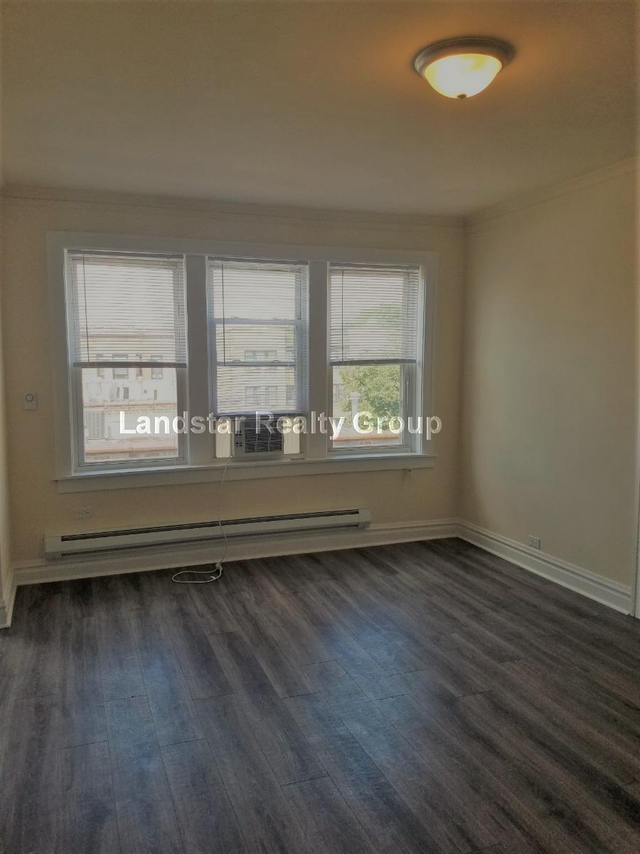 https://ygl-photos.s3.us-west-004.backblazeb2.com/9421W5b3eb222230cf.jpg
