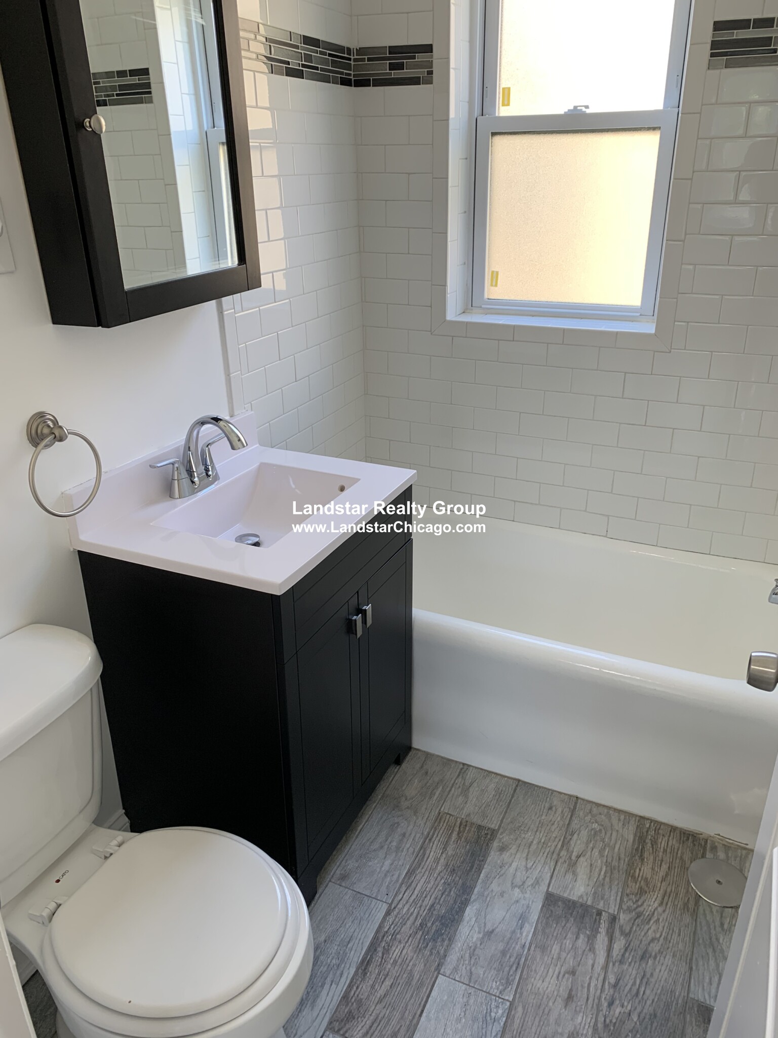 https://ygl-photos.s3.us-west-004.backblazeb2.com/9421W60bab3d082873.jpg