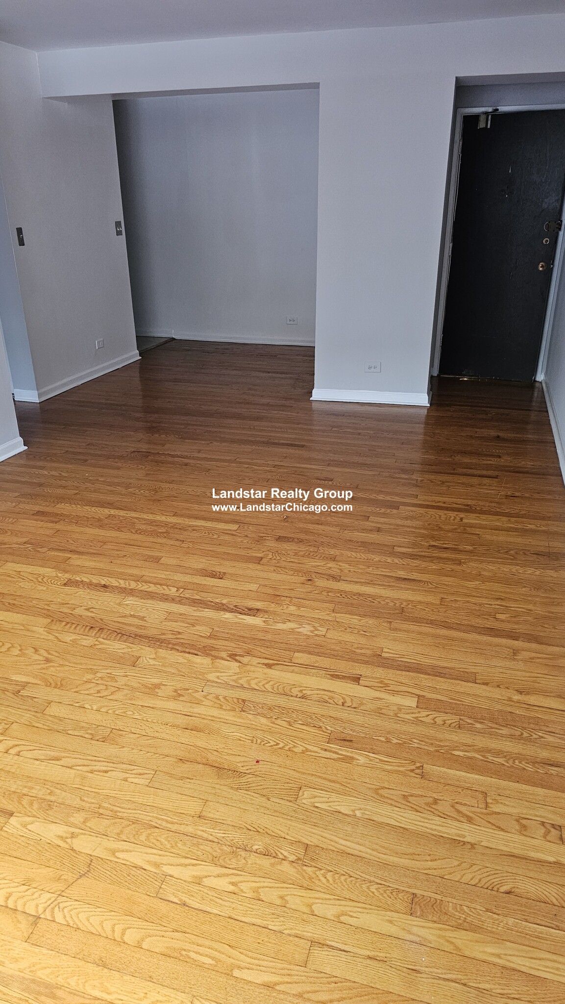 https://ygl-photos.s3.us-west-004.backblazeb2.com/9421W6851d8aa9b94f.jpg