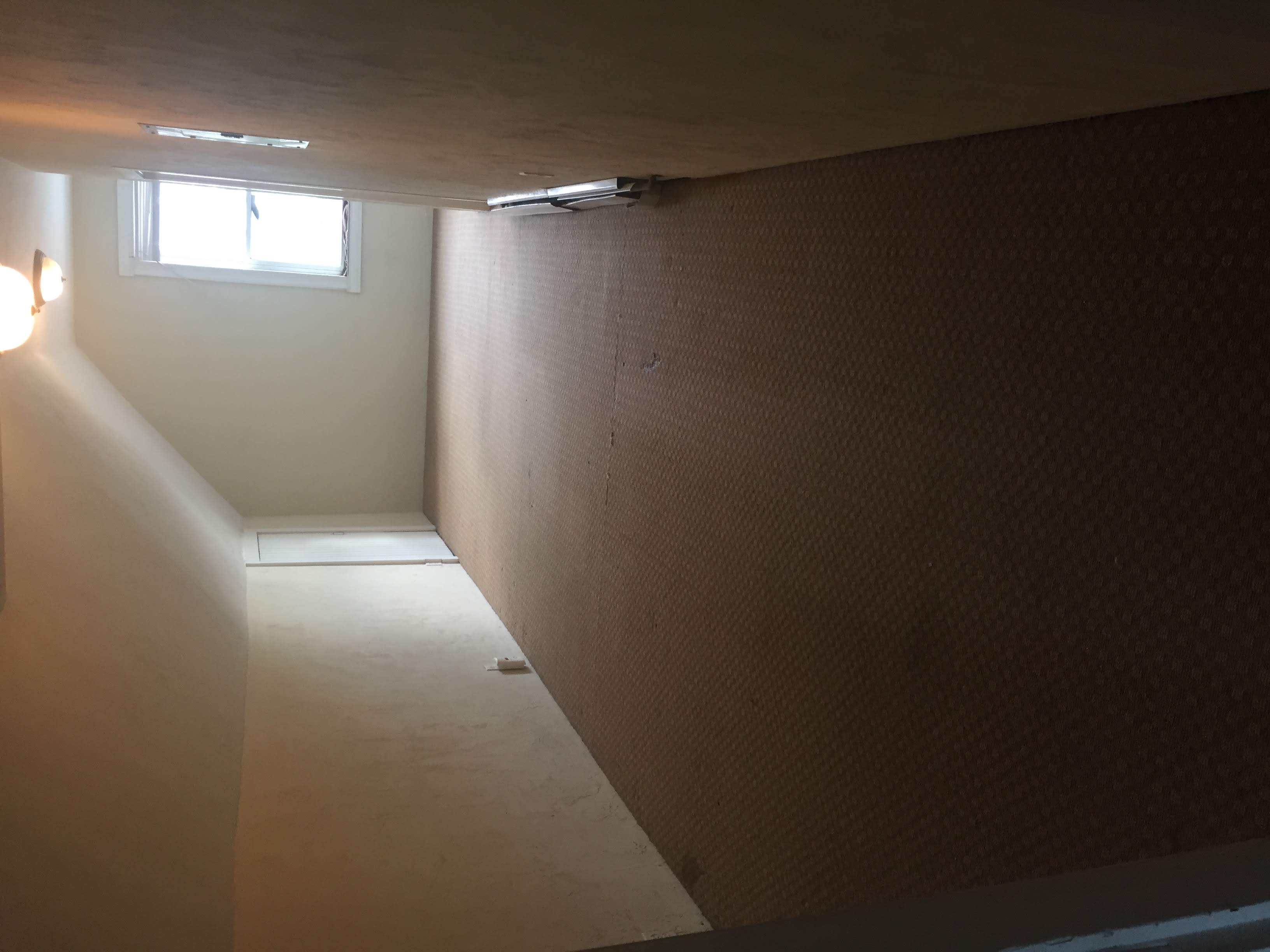 5 bed, 2 bath apartment for rent at 217 Boston Ave Unit 3, Medford — photo 12 of 25