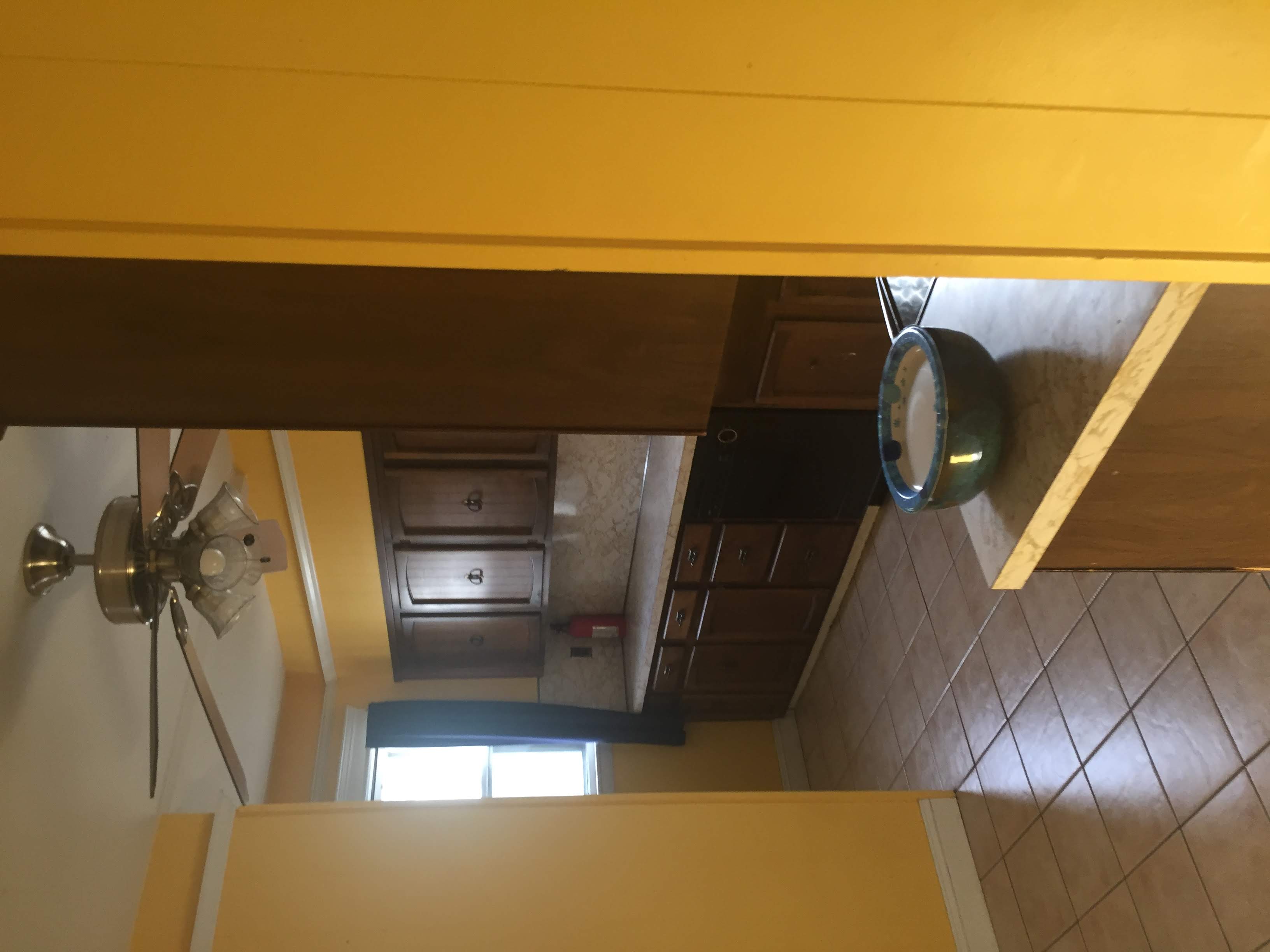 5 bed, 2 bath apartment for rent at 217 Boston Ave Unit 3, Medford — photo 6 of 25