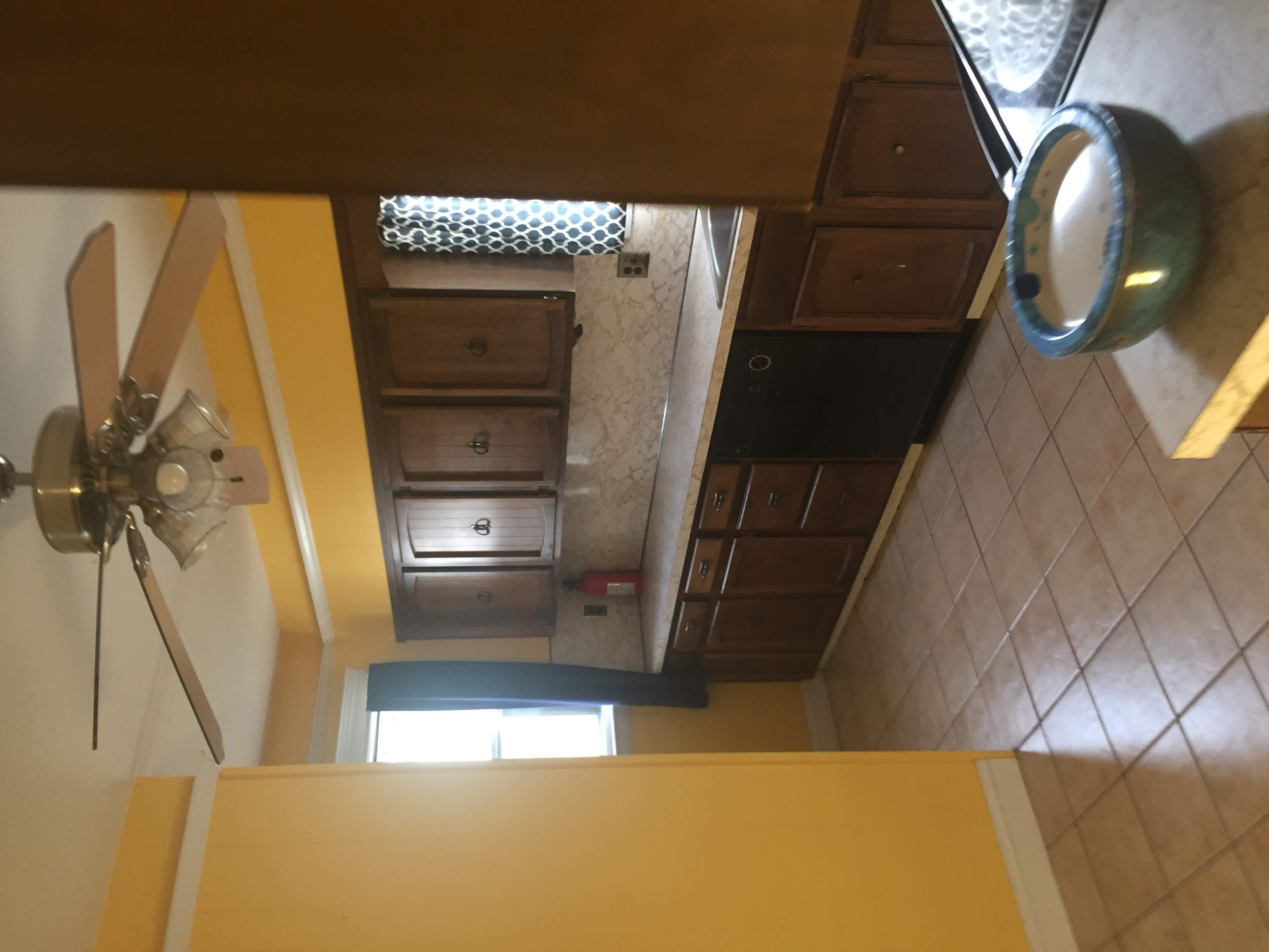 5 bed, 2 bath apartment for rent at 217 Boston Ave Unit 3, Medford — photo 7 of 25