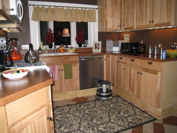 3.5 bed, 2 bath apartment for rent at 65 Bow St Unit 1, Medford — photo 19 of 26