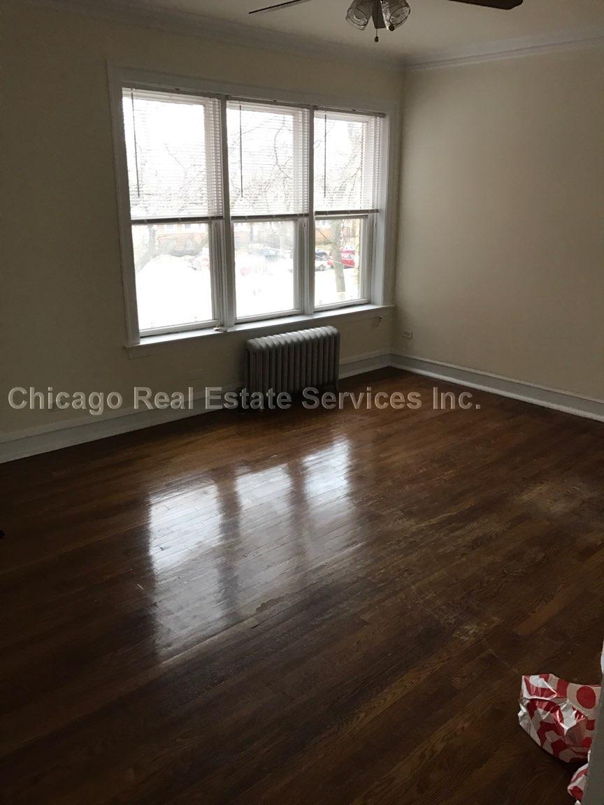 1565 West Birchwood, Chicago (Rogers Park)