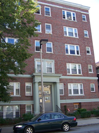 96 Washington St, Brighton