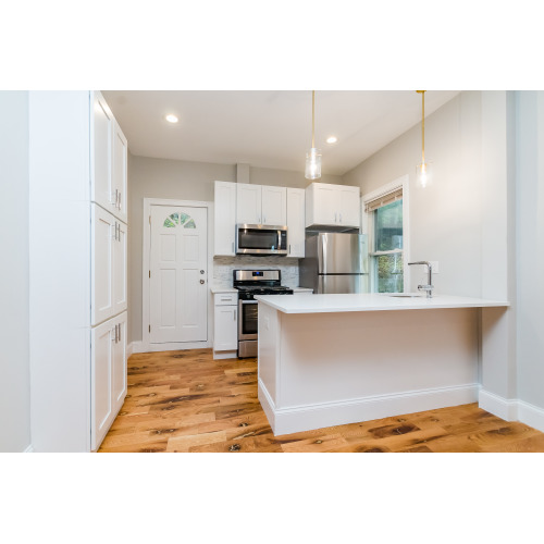 244 Leyden St, East Boston