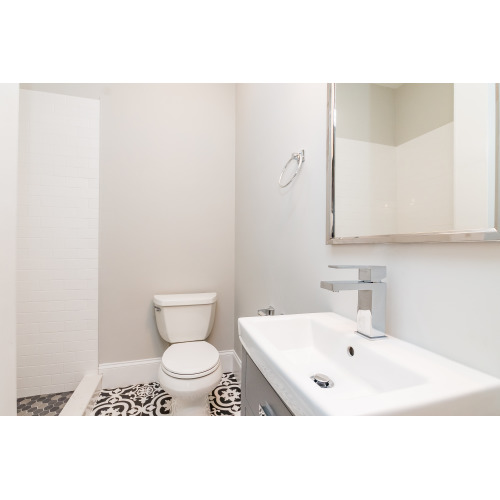 244 Leyden St, East Boston