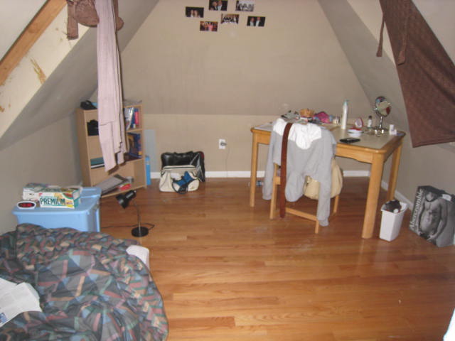 https://ygl-photos.s3.us-west-004.backblazeb2.com/954945.jpg