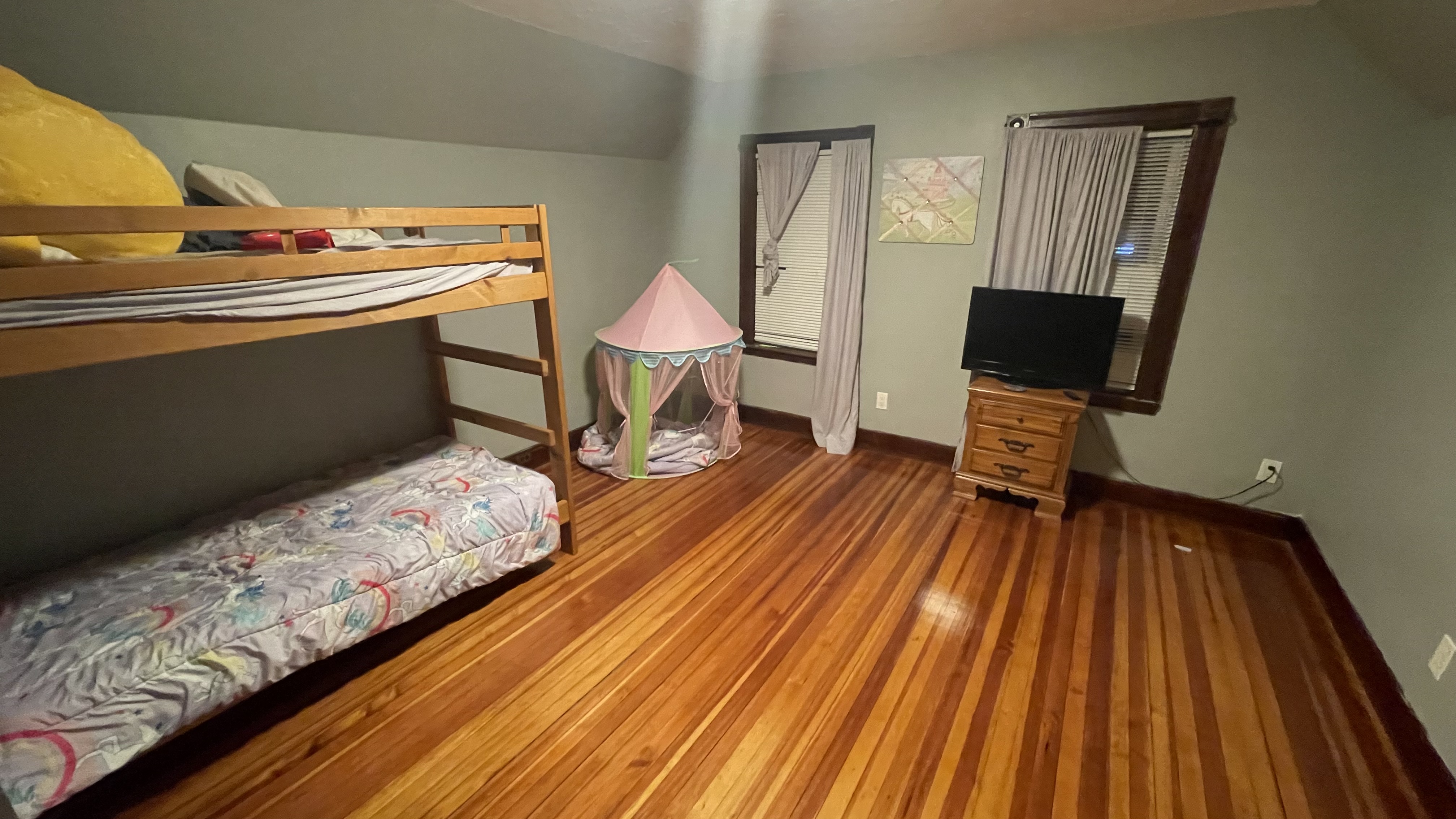 4 bed, 2 bath apartment for rent at 34 Larchmont St Unit 2, Dorchester — photo 19 of 19