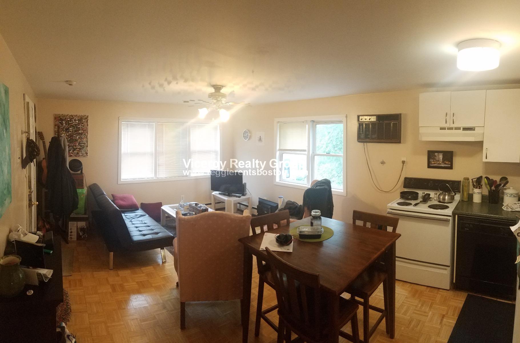 228 West 9th St, South Boston