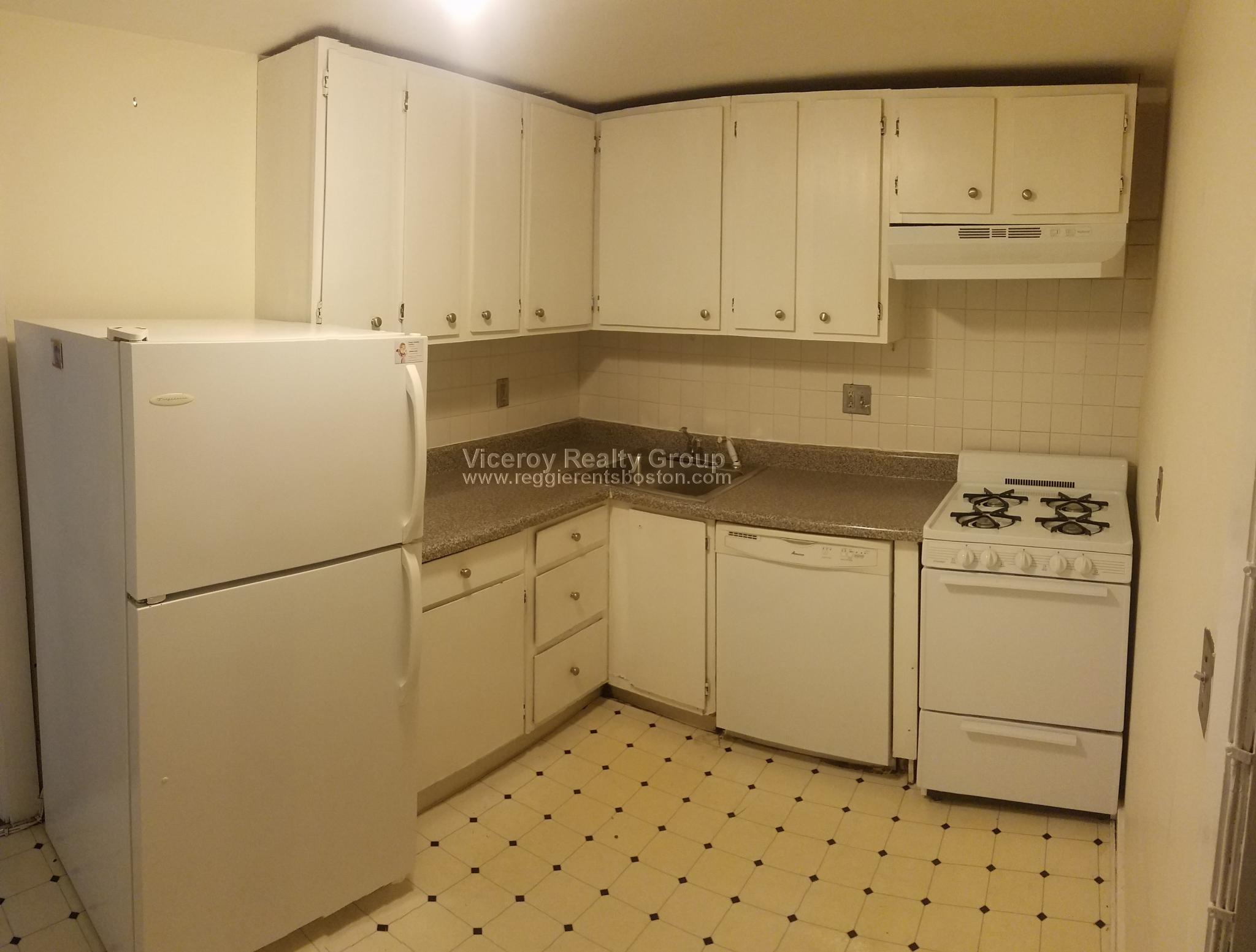Photos of apartment on West Springfield St.,Boston MA 02118