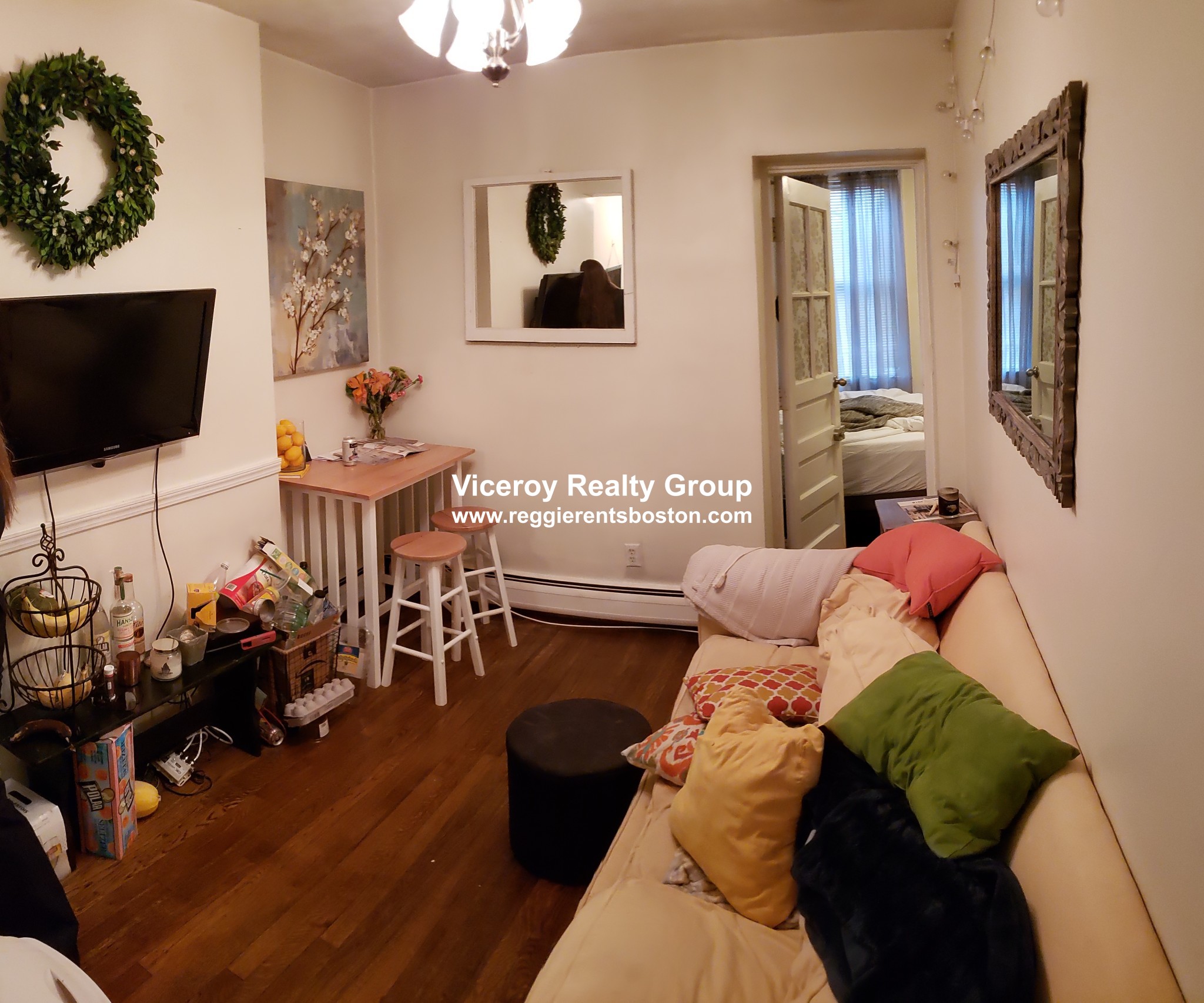 819 East Broadway, South Boston