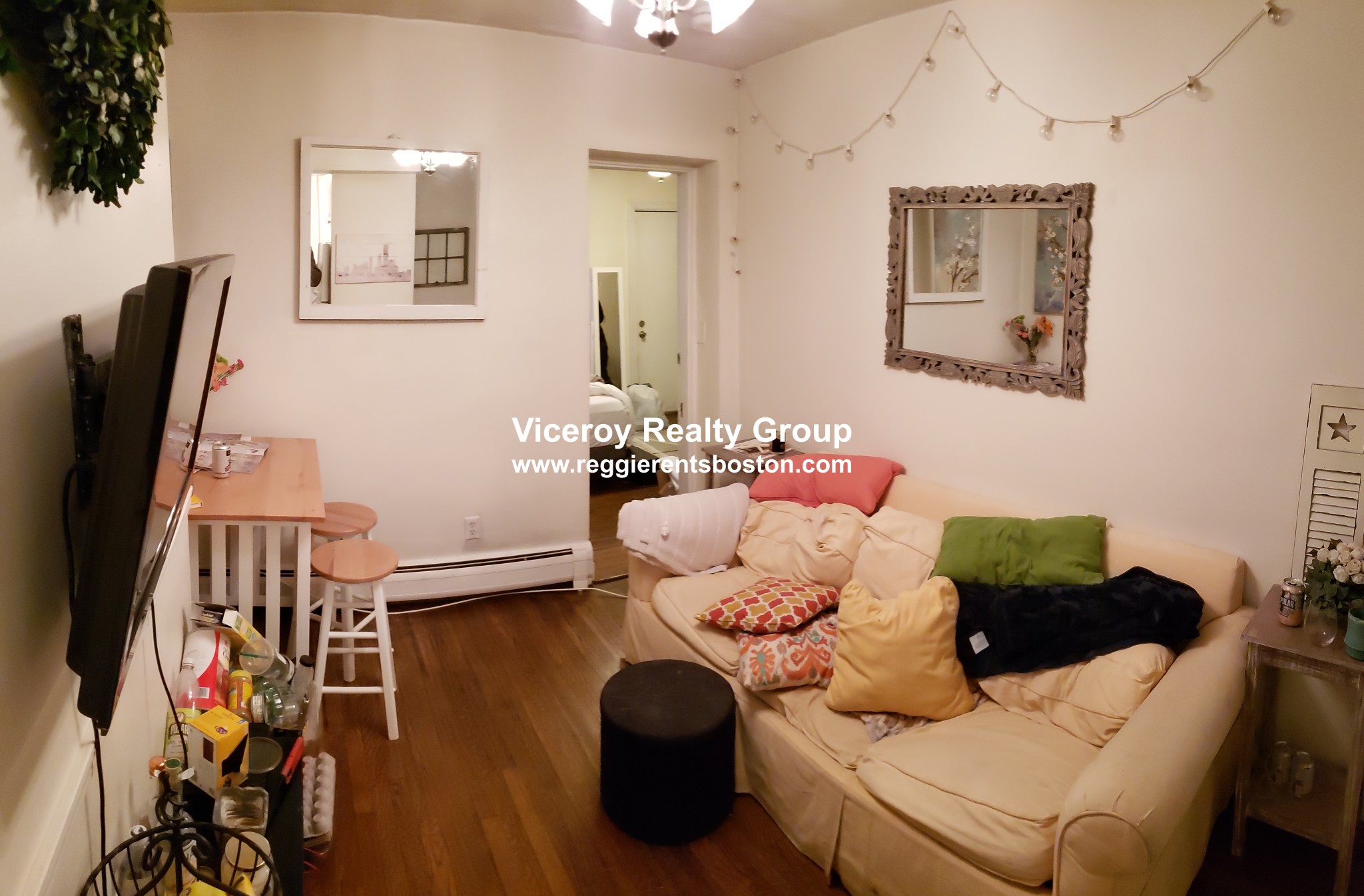 819 East Broadway, South Boston