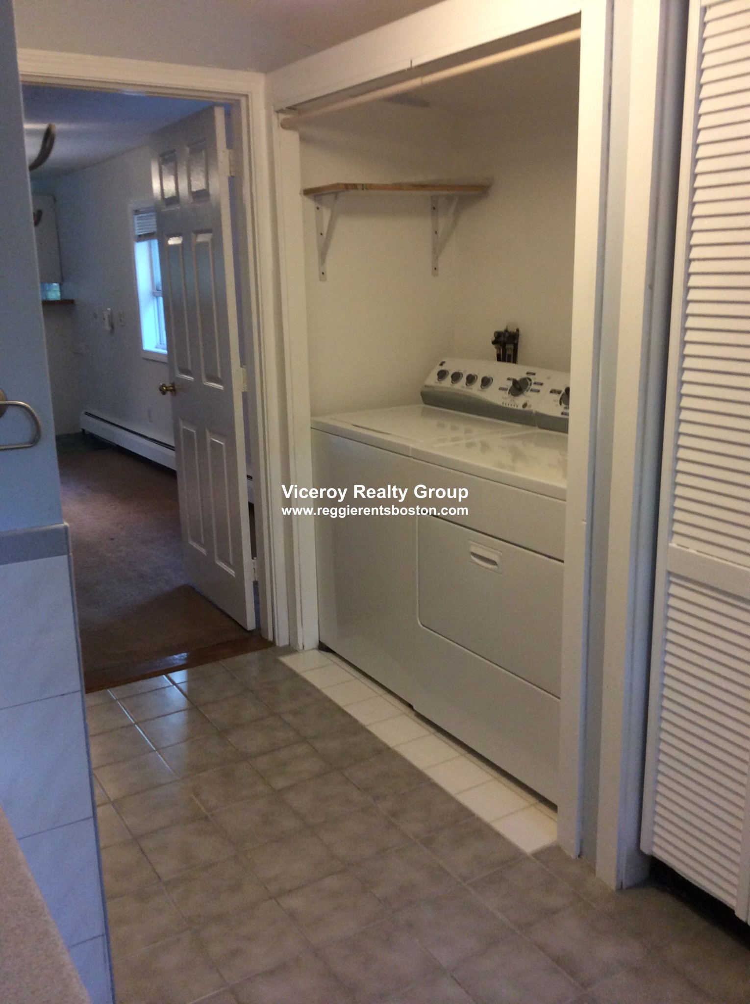 100 Sherman St, Neighborhood Nine