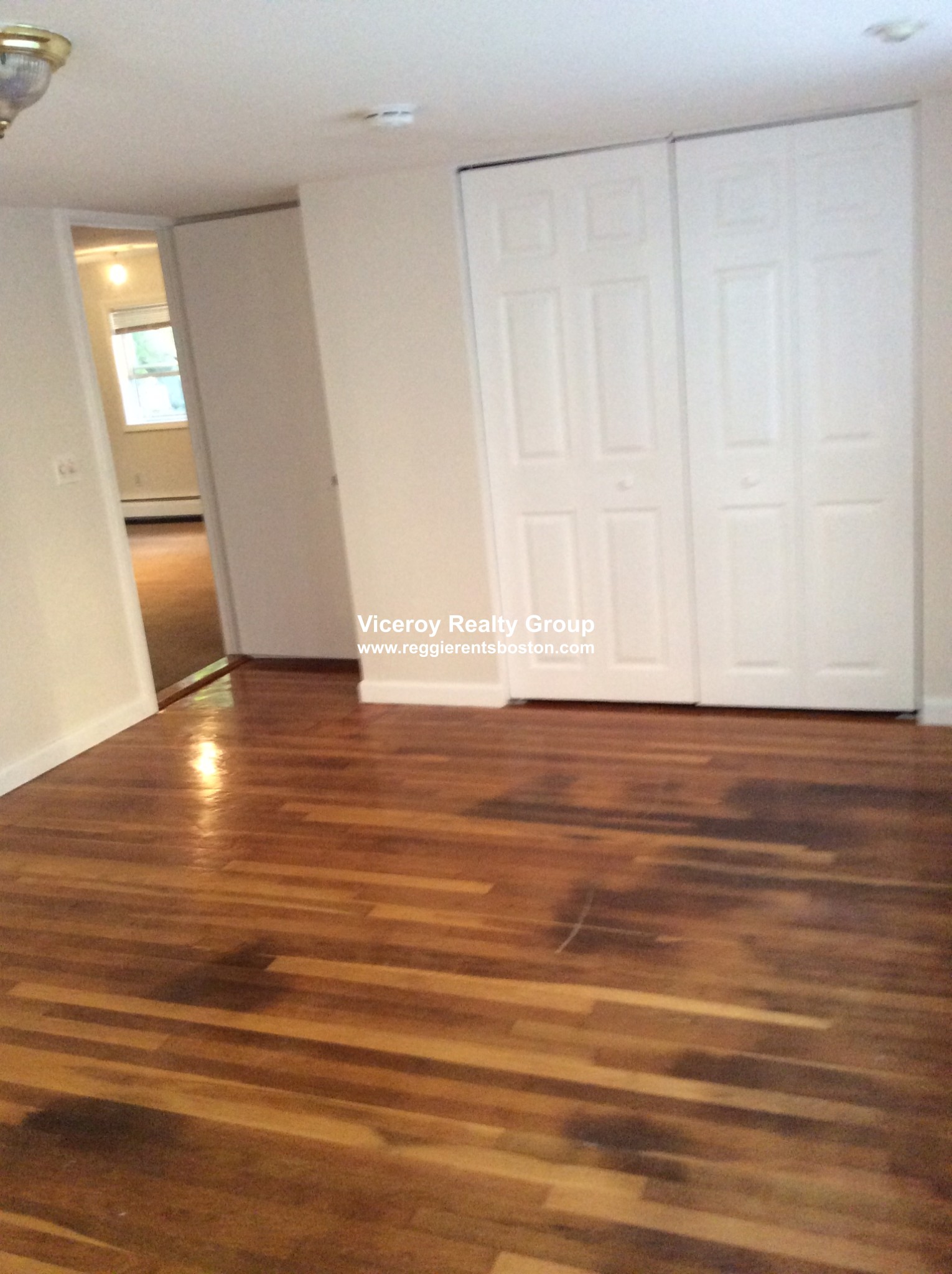 100 Sherman St, Neighborhood Nine